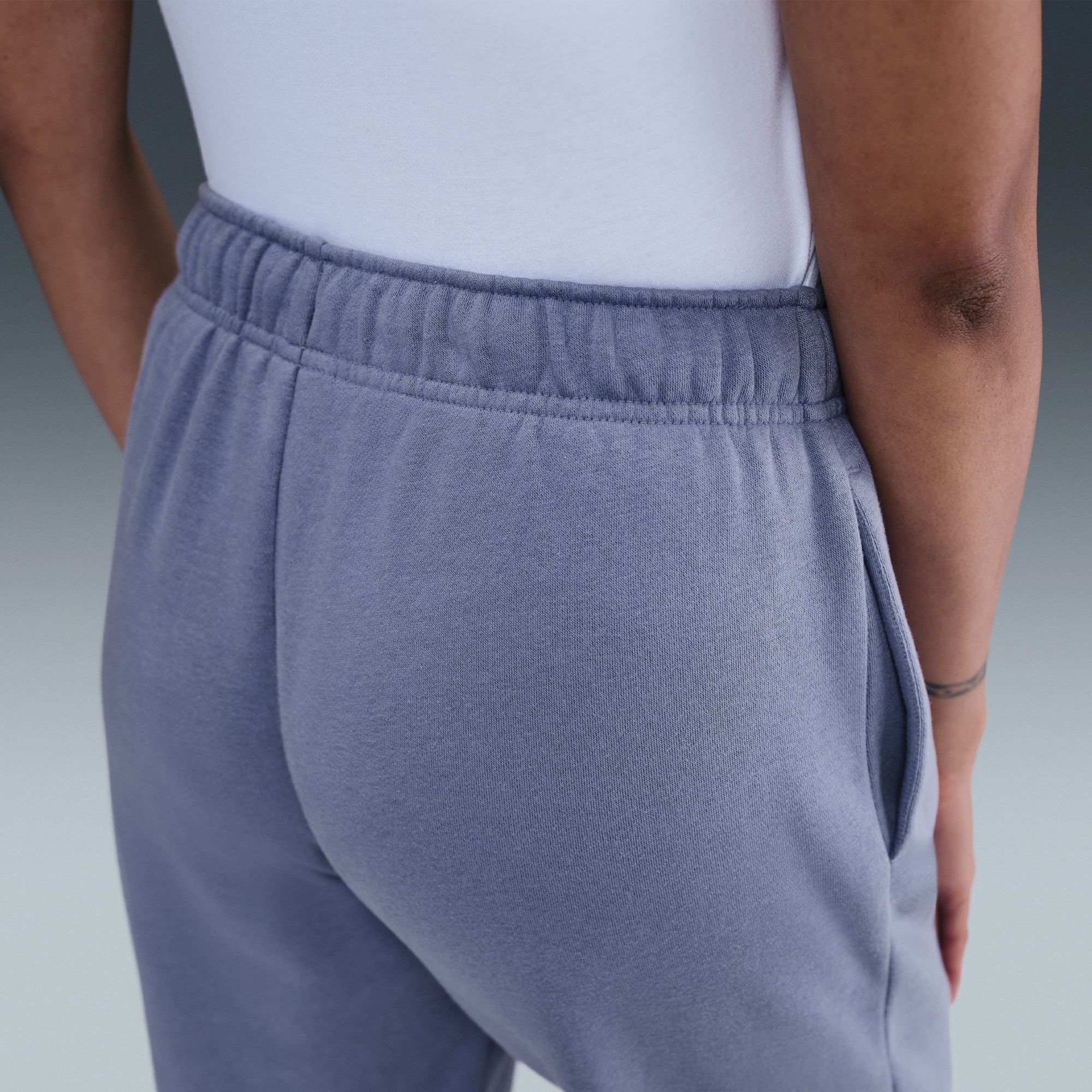 Nike Women's Sportswear Club Fleece Mid-Rise Joggers product image