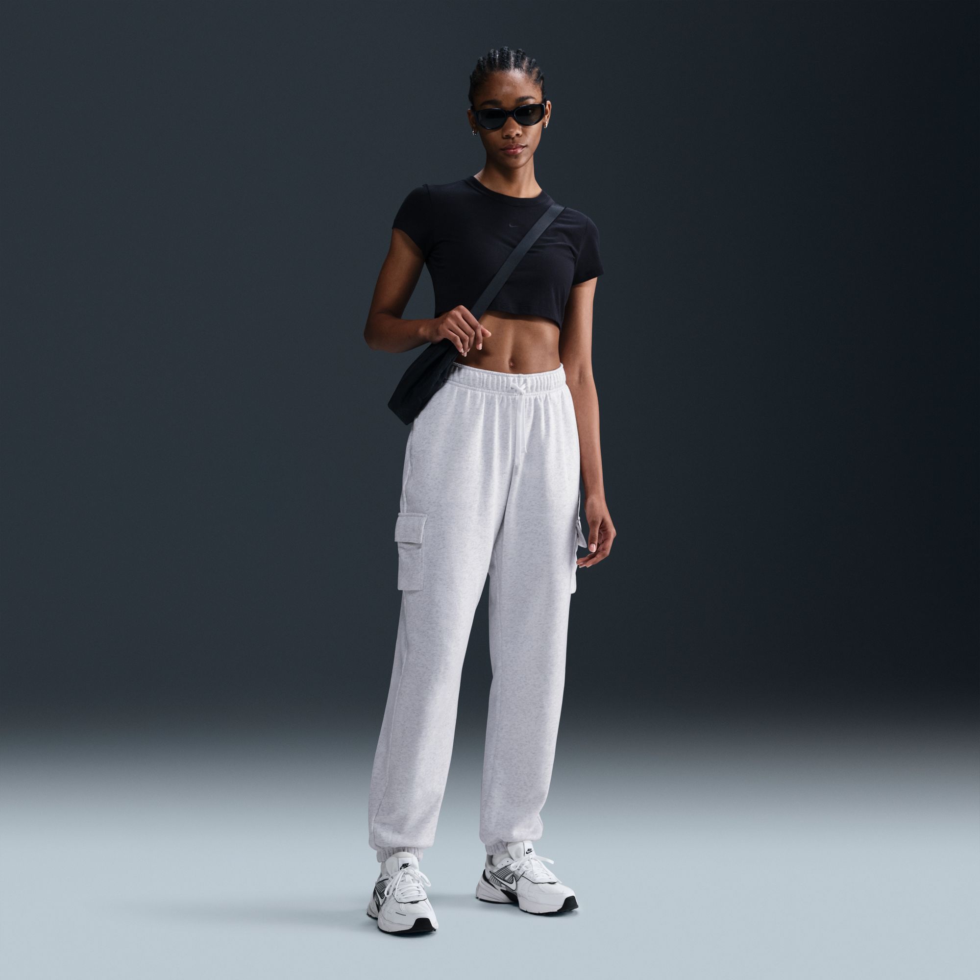 Nike Women's Sportswear Club Fleece Mid-Rise Oversized Cargo Sweatpants product image