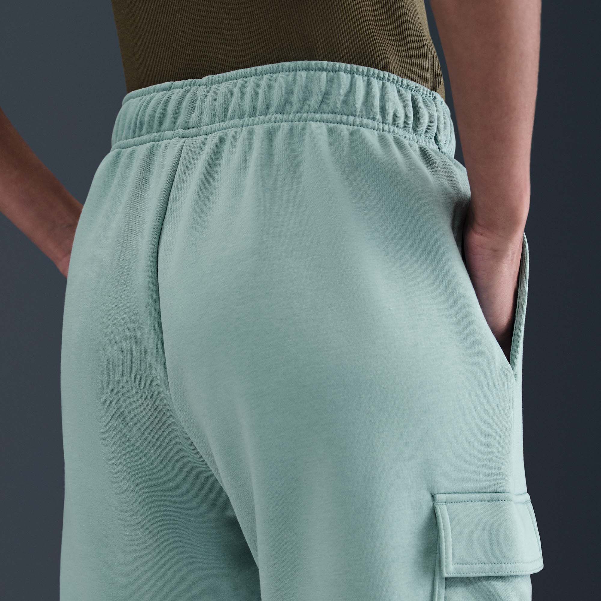 Nike Women's Sportswear Club Fleece Mid-Rise Oversized Cargo Sweatpants product image