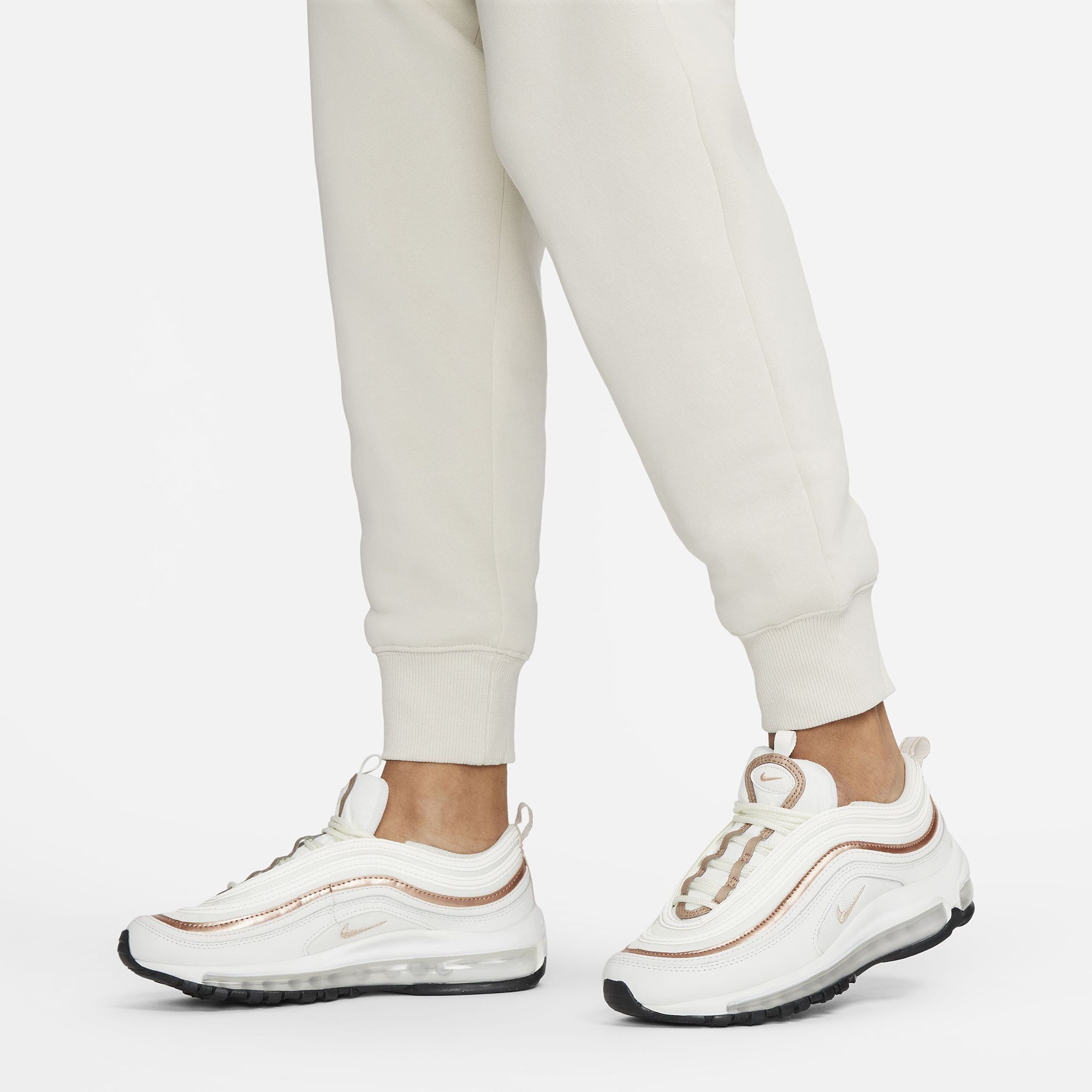 Nike Women's Sportswear Phoenix Fleece Joggers product image