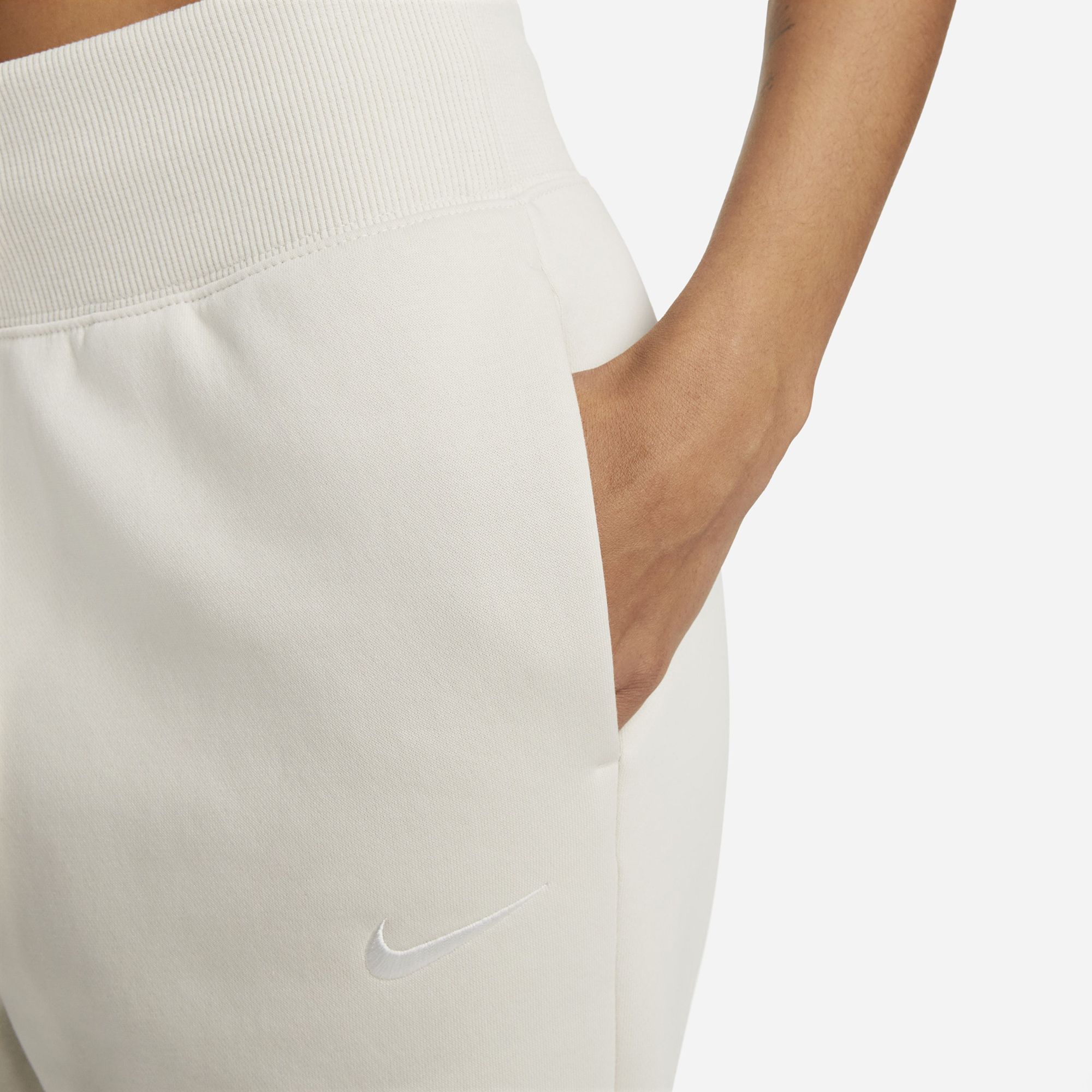 Nike Women's Sportswear Phoenix Fleece Joggers product image