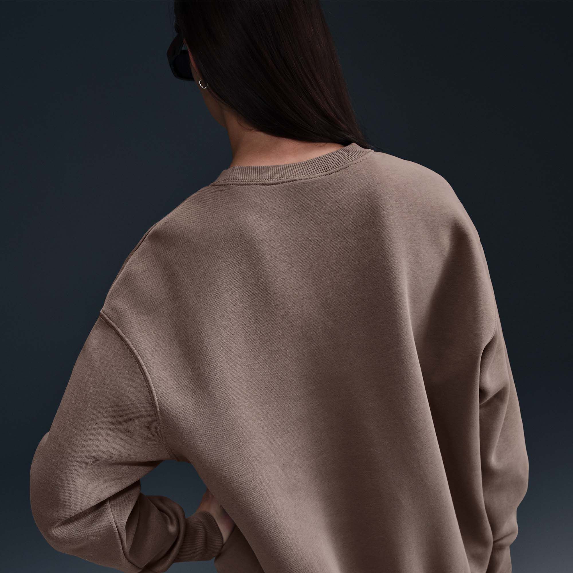 Nike Women's Sportswear Phoenix Fleece Oversized Sweatshirt product image