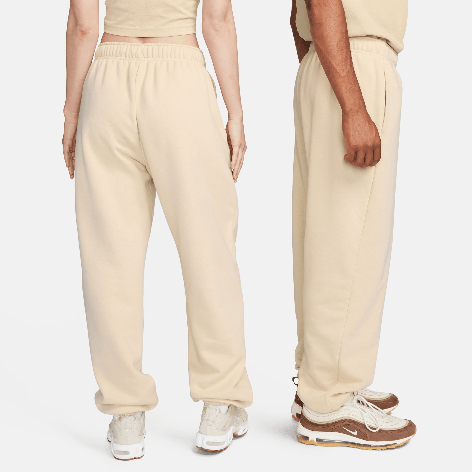Nike Women's Sportswear Club Fleece Mid-Rise Oversized Sweatpants product image