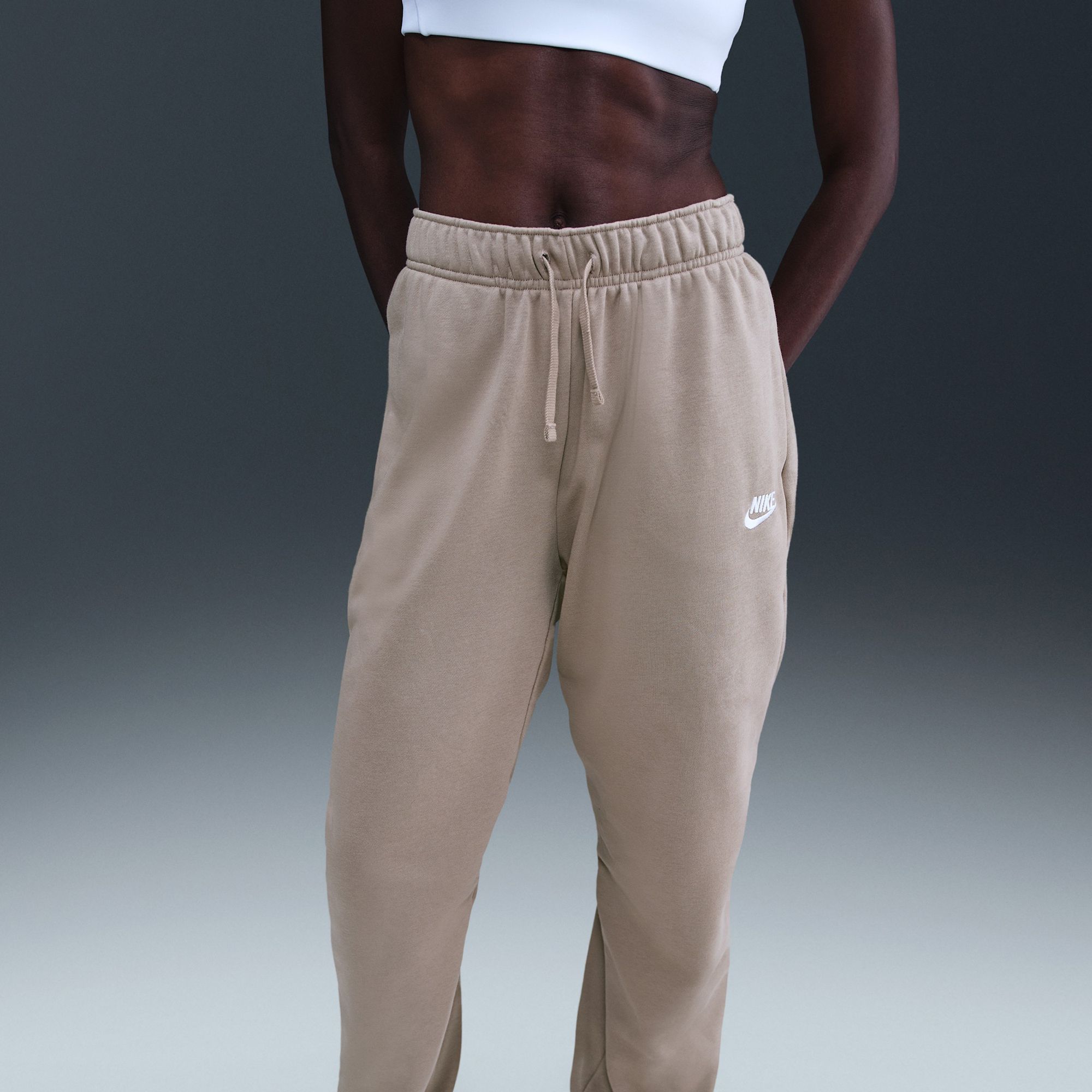 Nike Women's Sportswear Club Fleece Mid-Rise Oversized Sweatpants product image