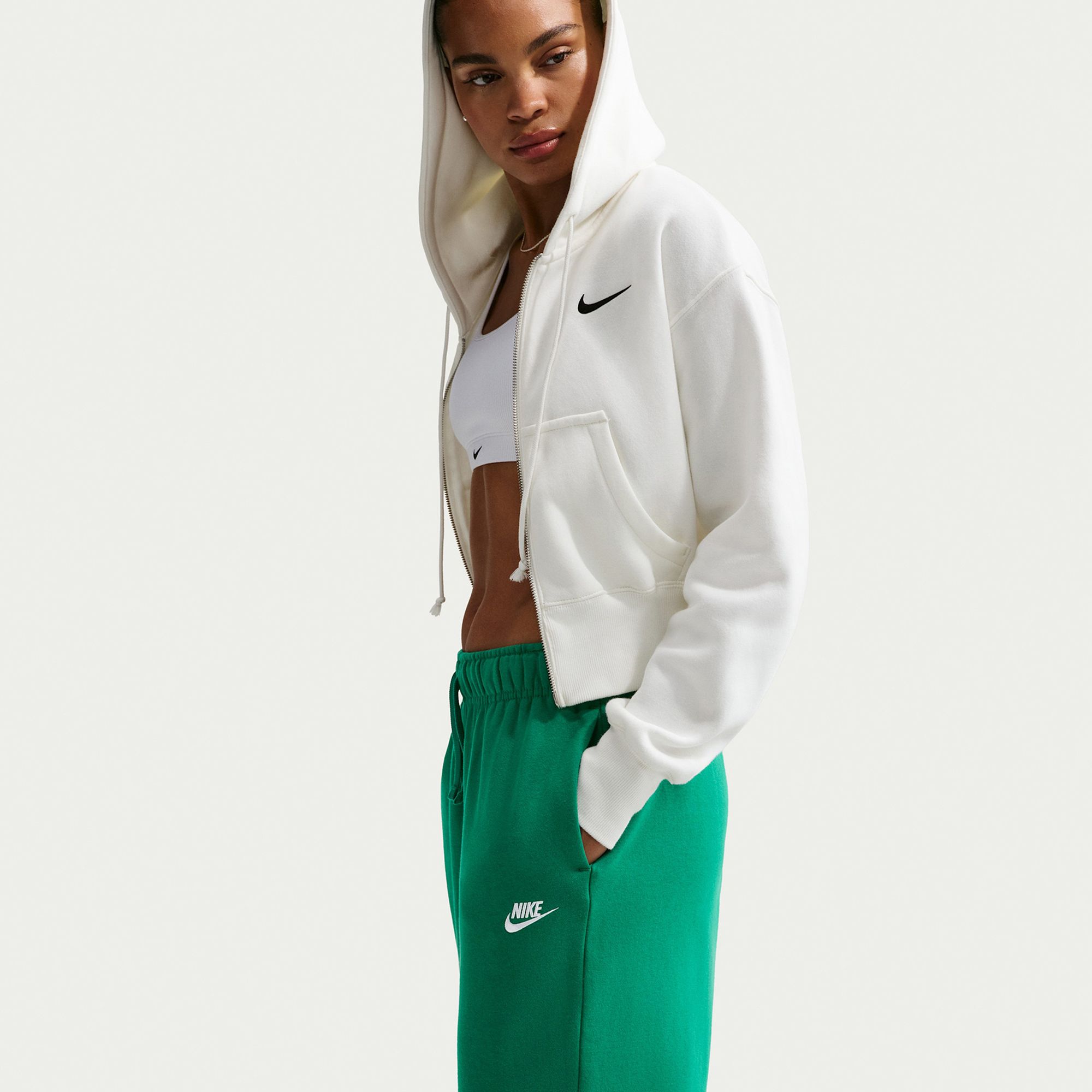Nike Women's Sportswear Club Fleece Mid-Rise Oversized Sweatpants product image