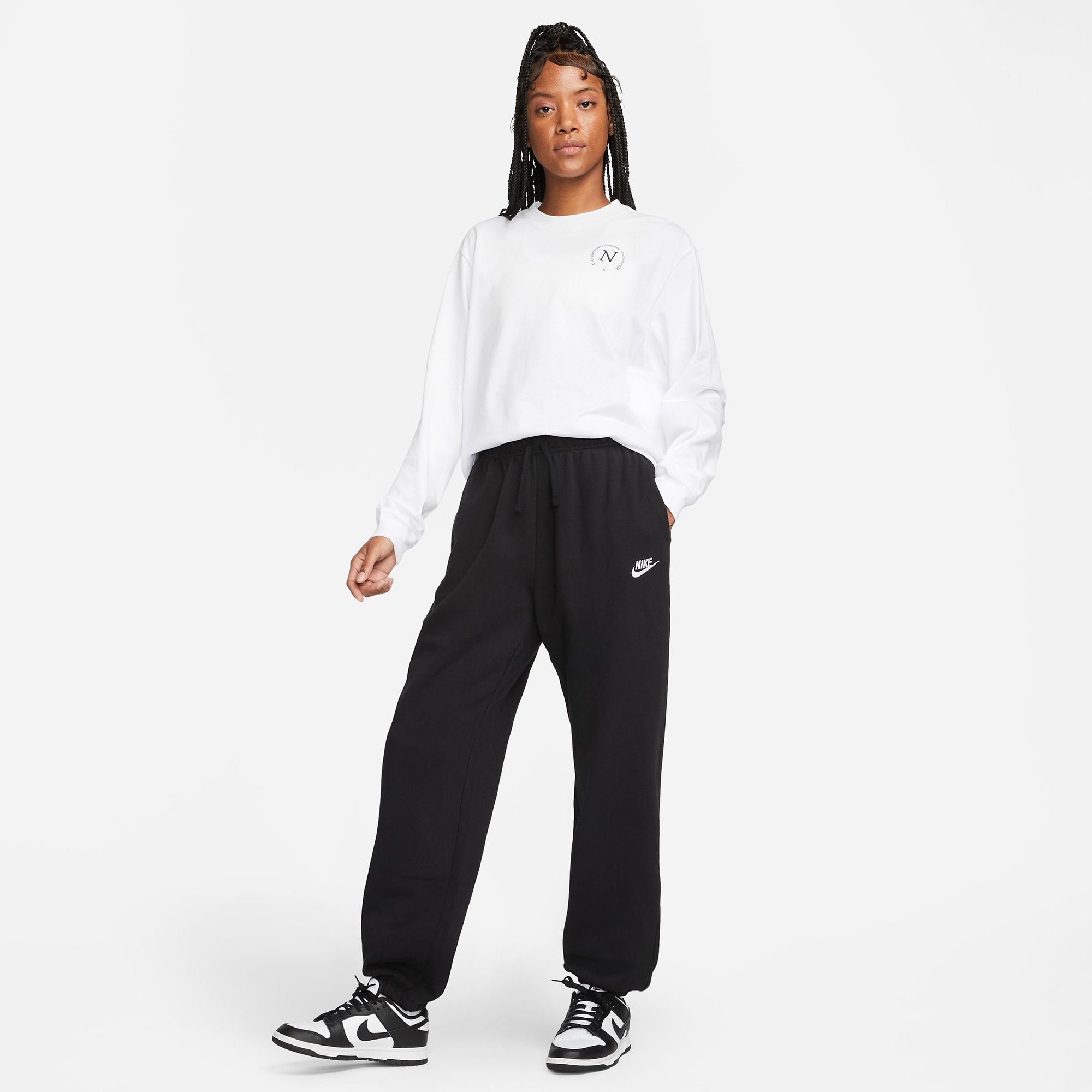 Nike Women's Sportswear Club Fleece Mid-Rise Oversized Sweatpants product image
