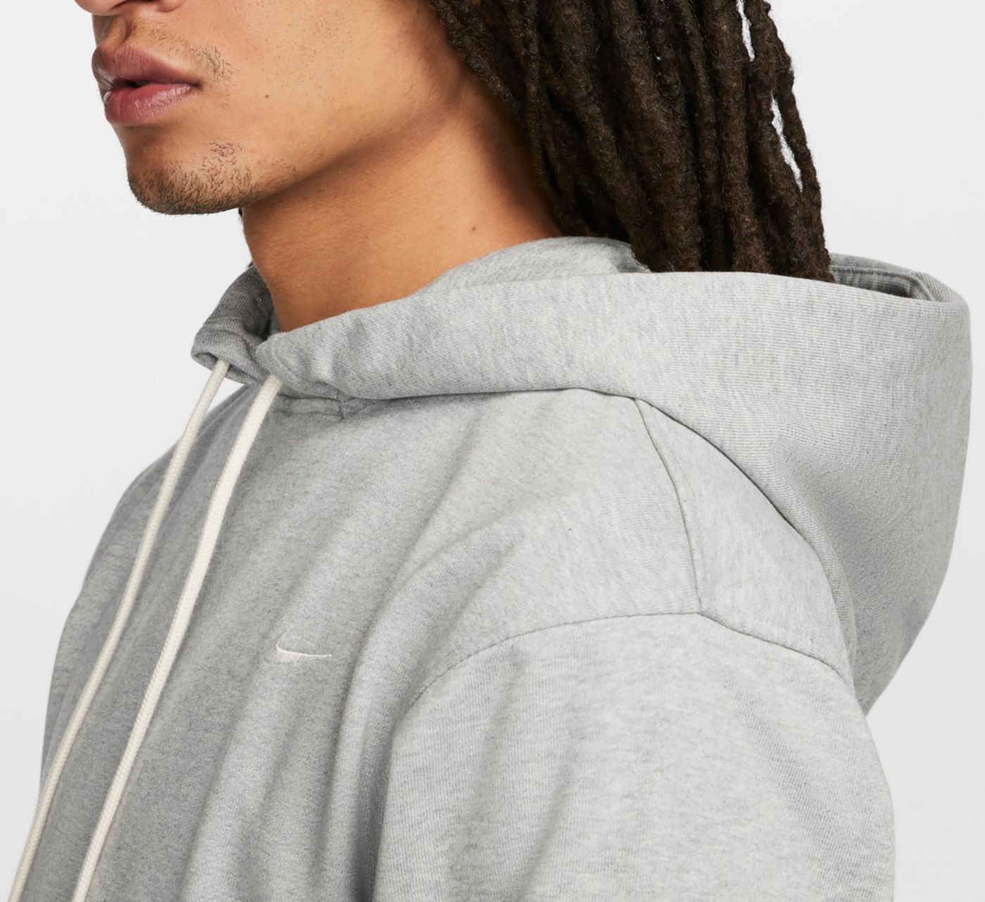 Nike Men s Dri FIT Standard Issue Pullover Basketball Hoodie Dick s Sporting Goods