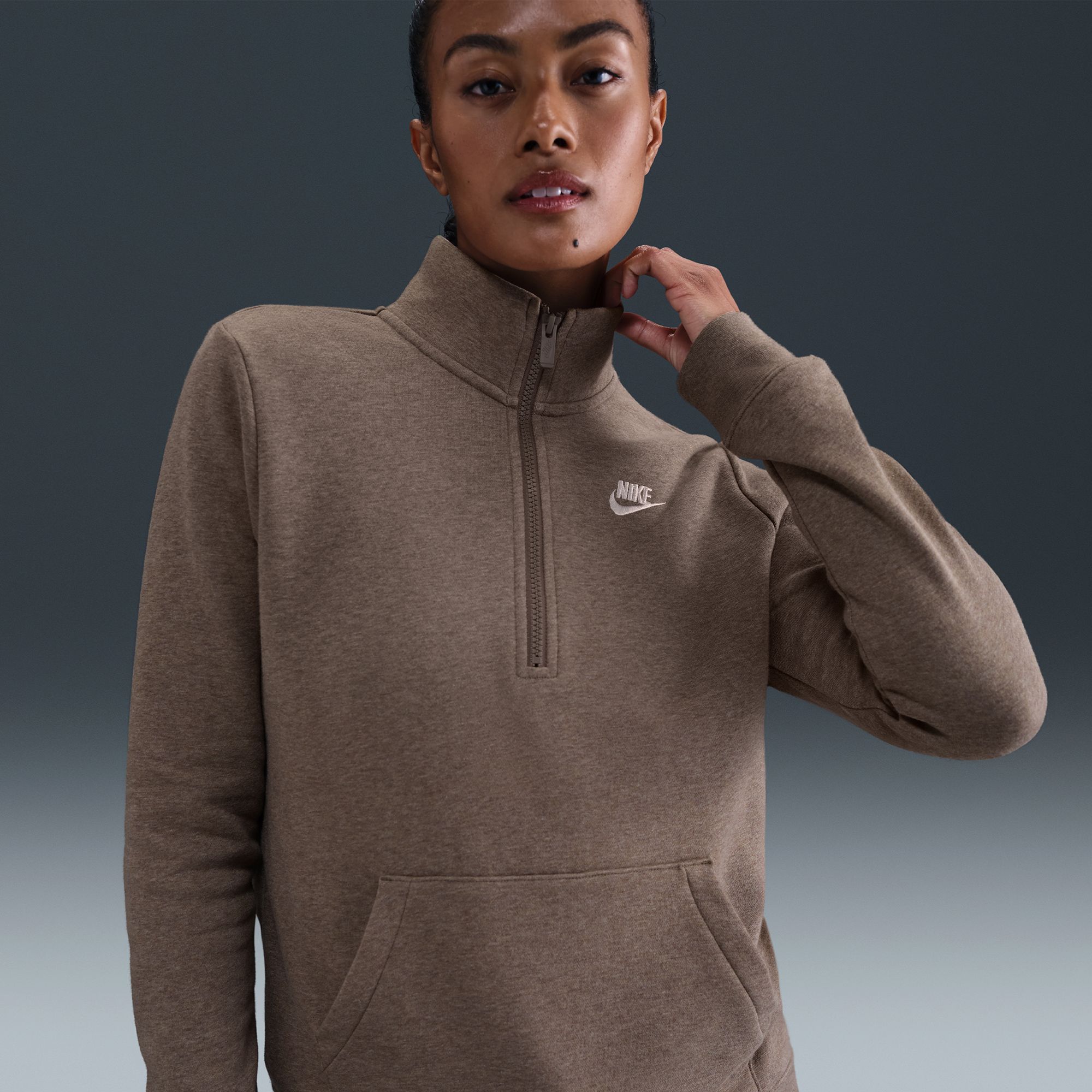 Nike Women's Sportswear Club Fleece 1/2 Zip Sweatshirt product image