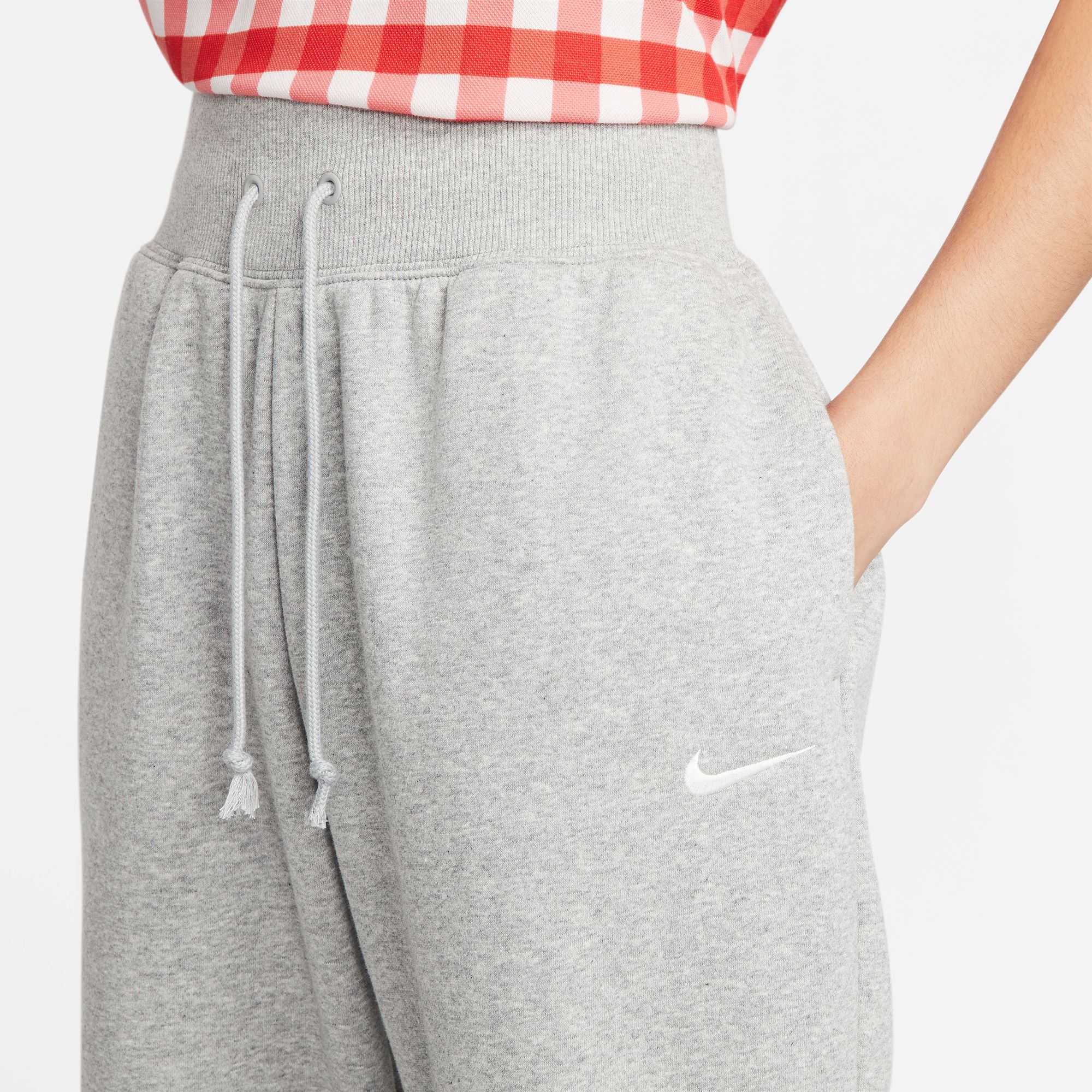 Nike Women's Sportswear Phoenix Fleece High-Waisted Oversized Sweatpants product image