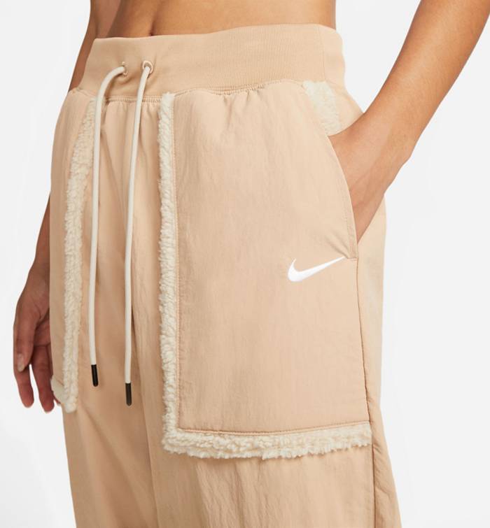 Nike Sportswear Air Women's High-Waisted Woven Trousers. Nike LU