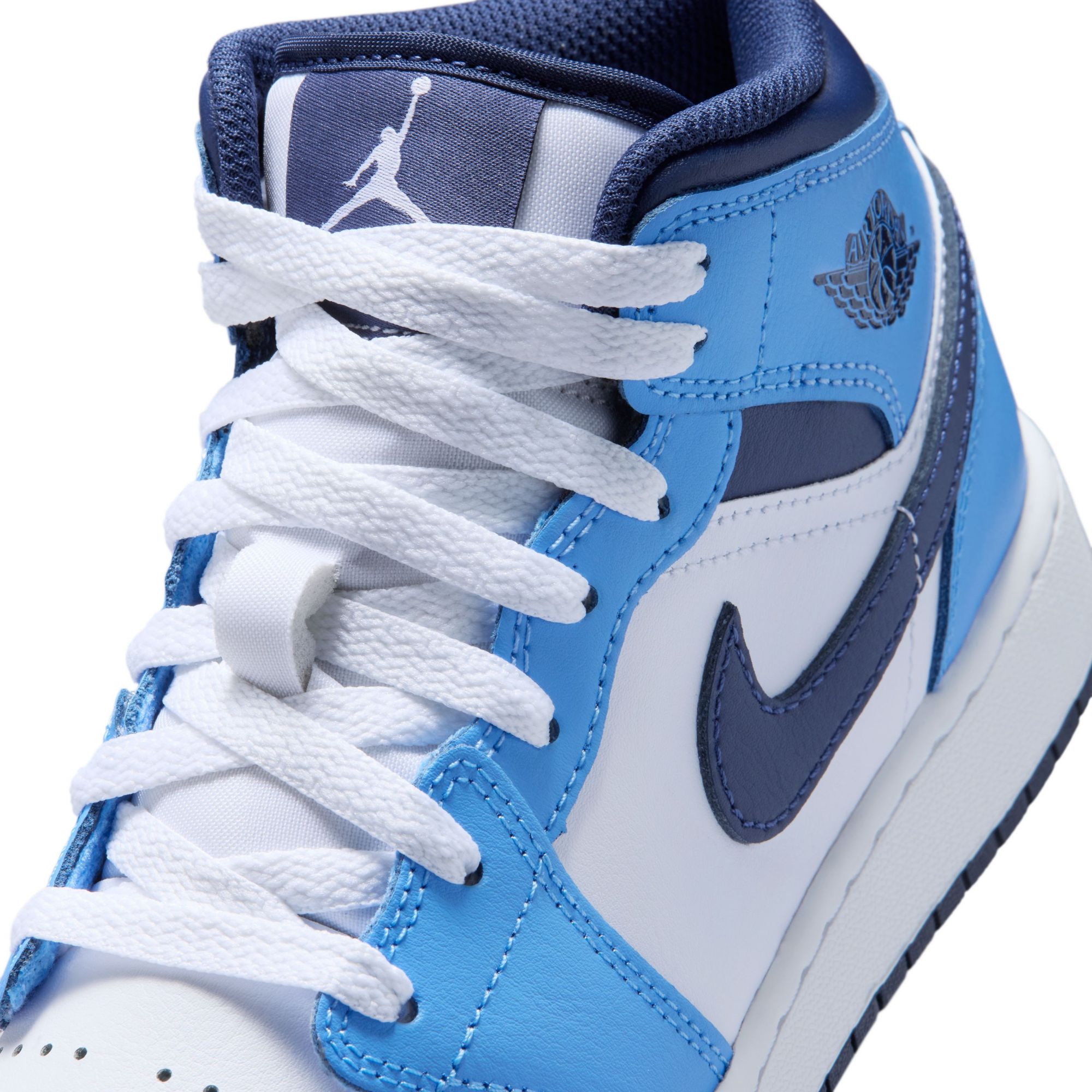 Jordan Kids' Grade School Air Jordan 1 Mid Basketball Shoes product image