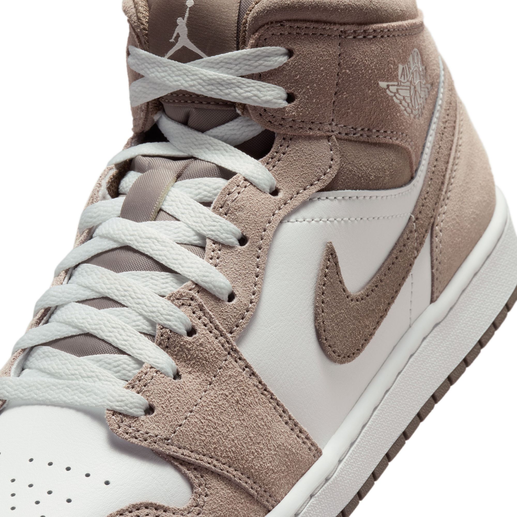 Air Jordan 1 Mid Shoes product image