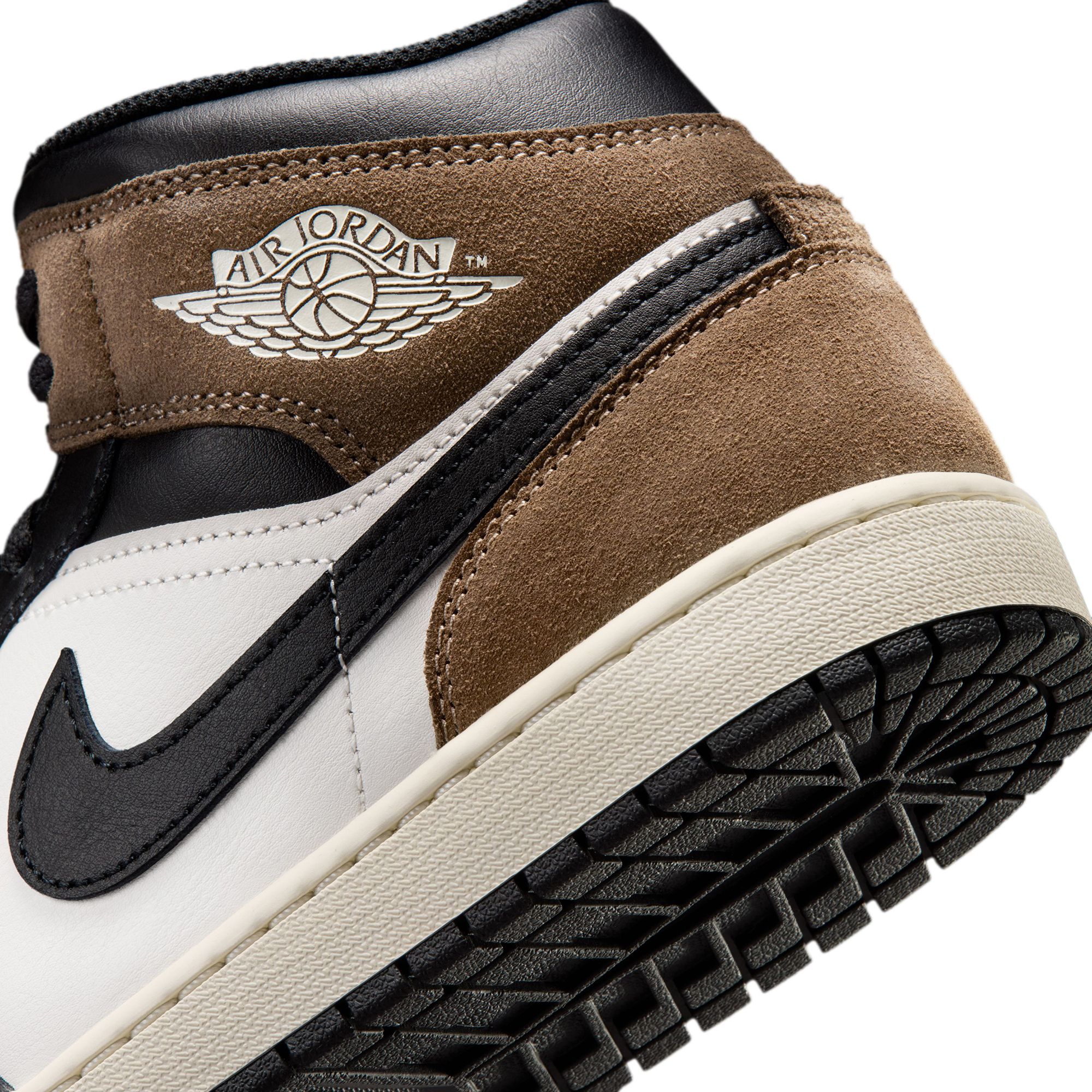 Air Jordan 1 Mid Shoes product image