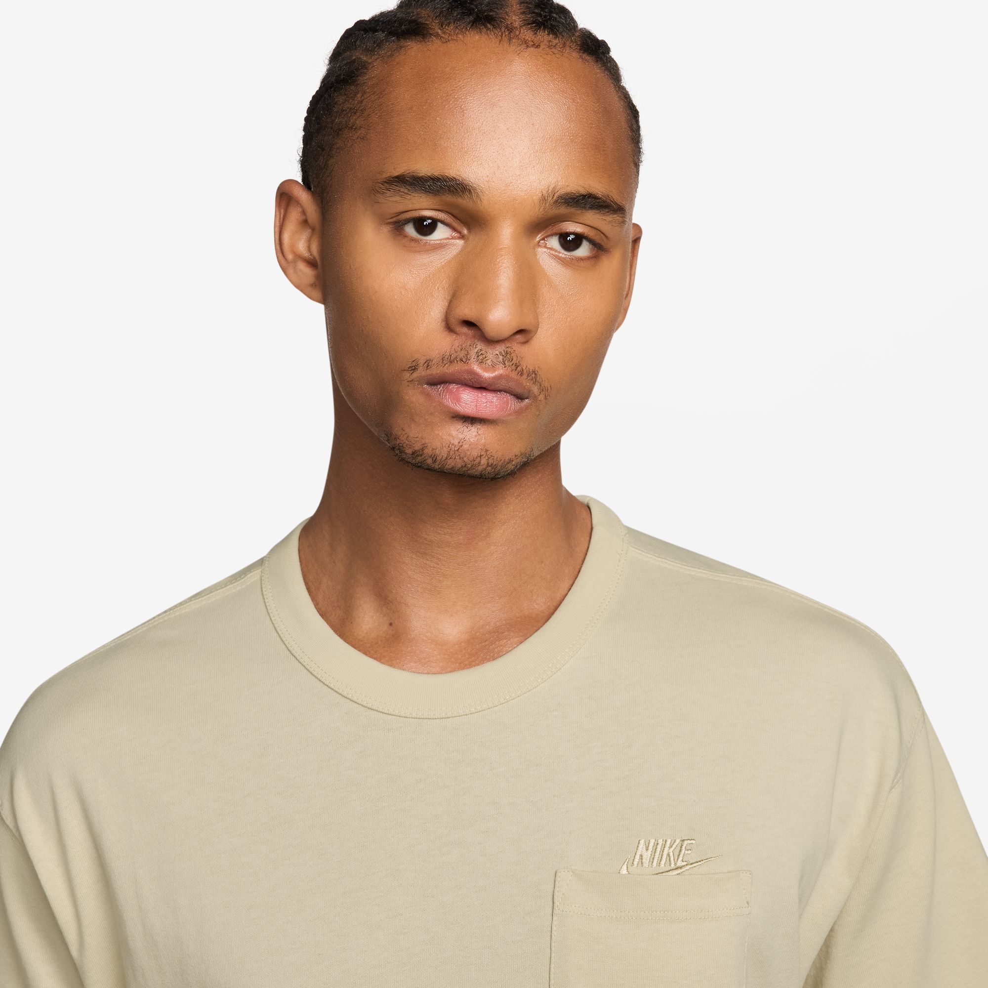 Nike Men's Premium Essential Pocket T-Shirt product image