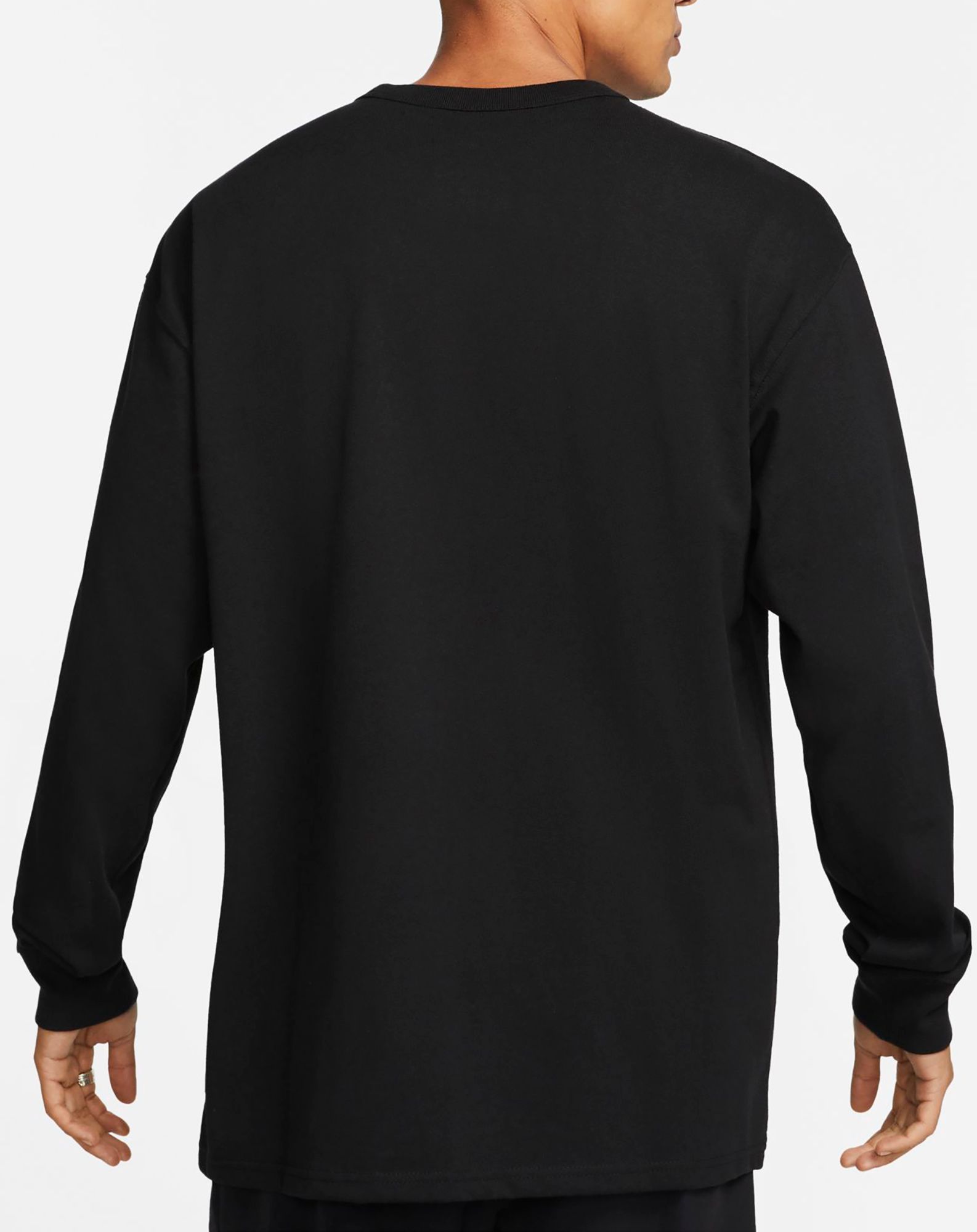 Nike Sportswear Premium Essentials Men's Long-Sleeve Pocket T-Shirt product image