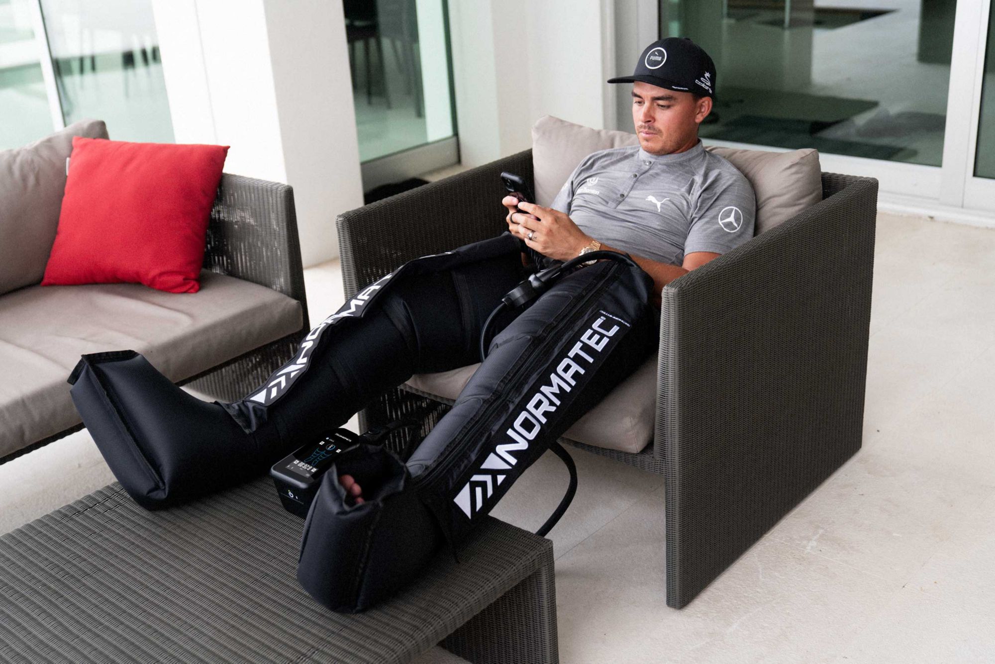 NormaTec Pulse 2.0 Legs Standard Recovery System product image