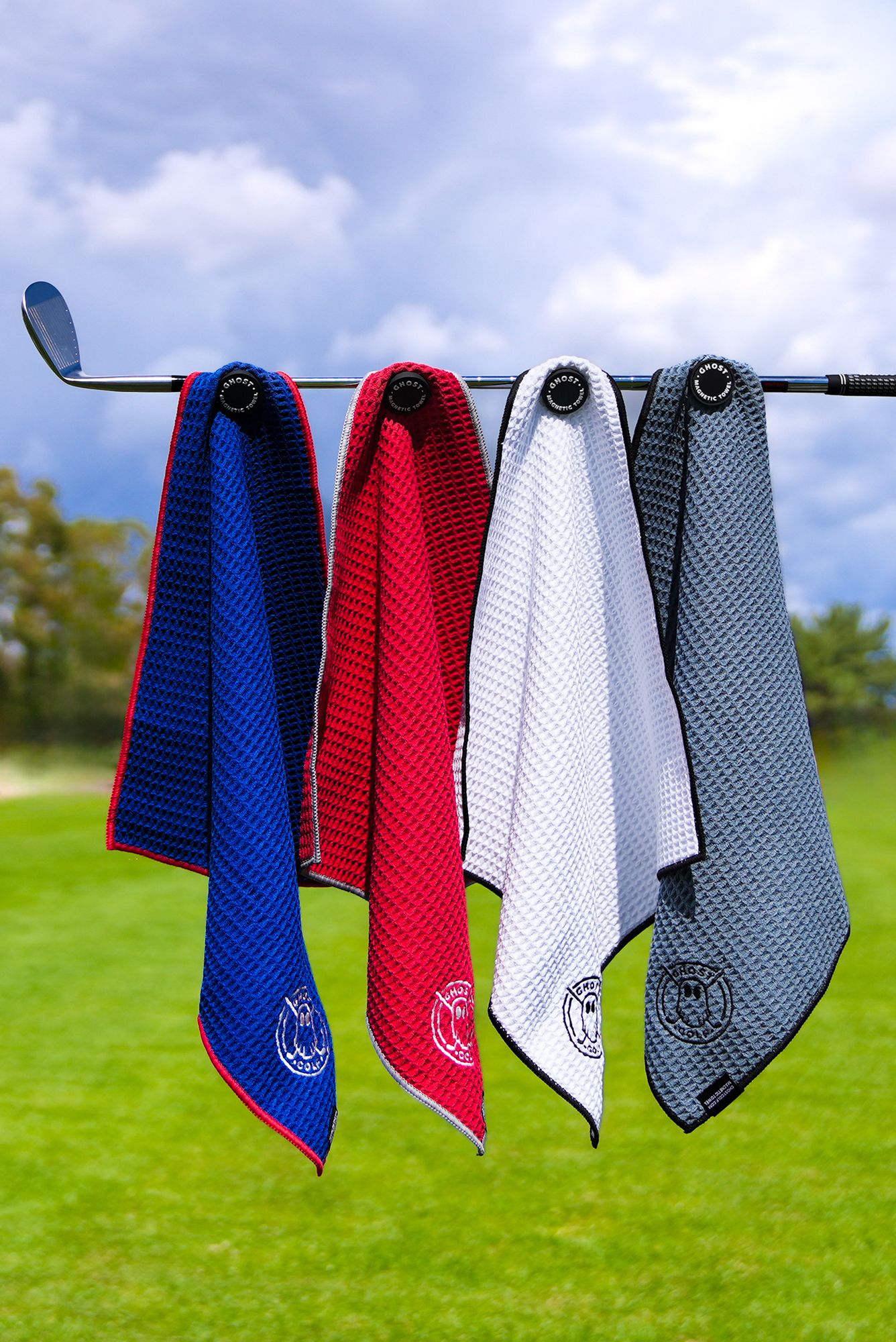 Ghost Golf Magnetic Greenside Golf Towel product image