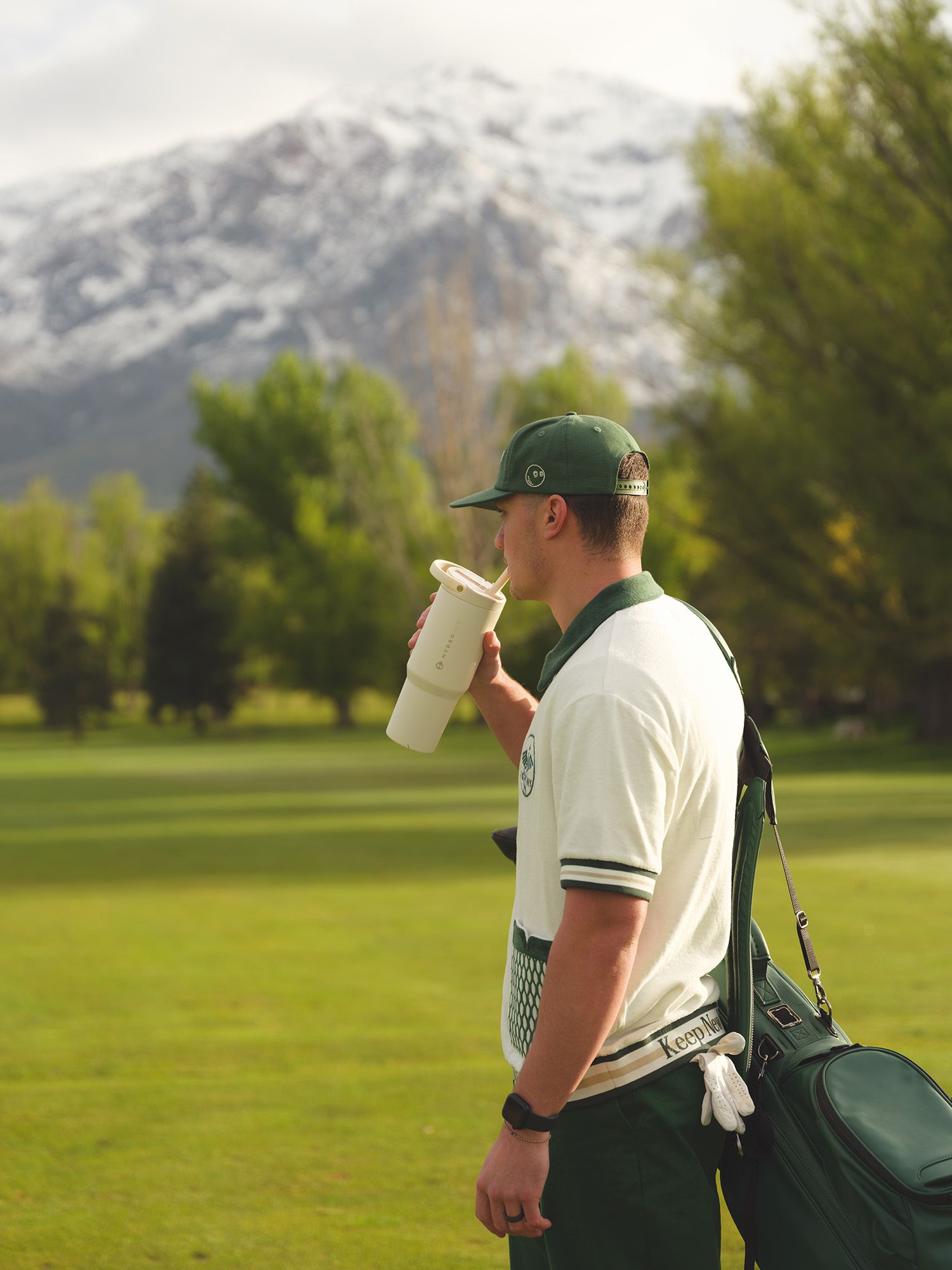 HYDROJUG 32 oz. Sport Bottle product image