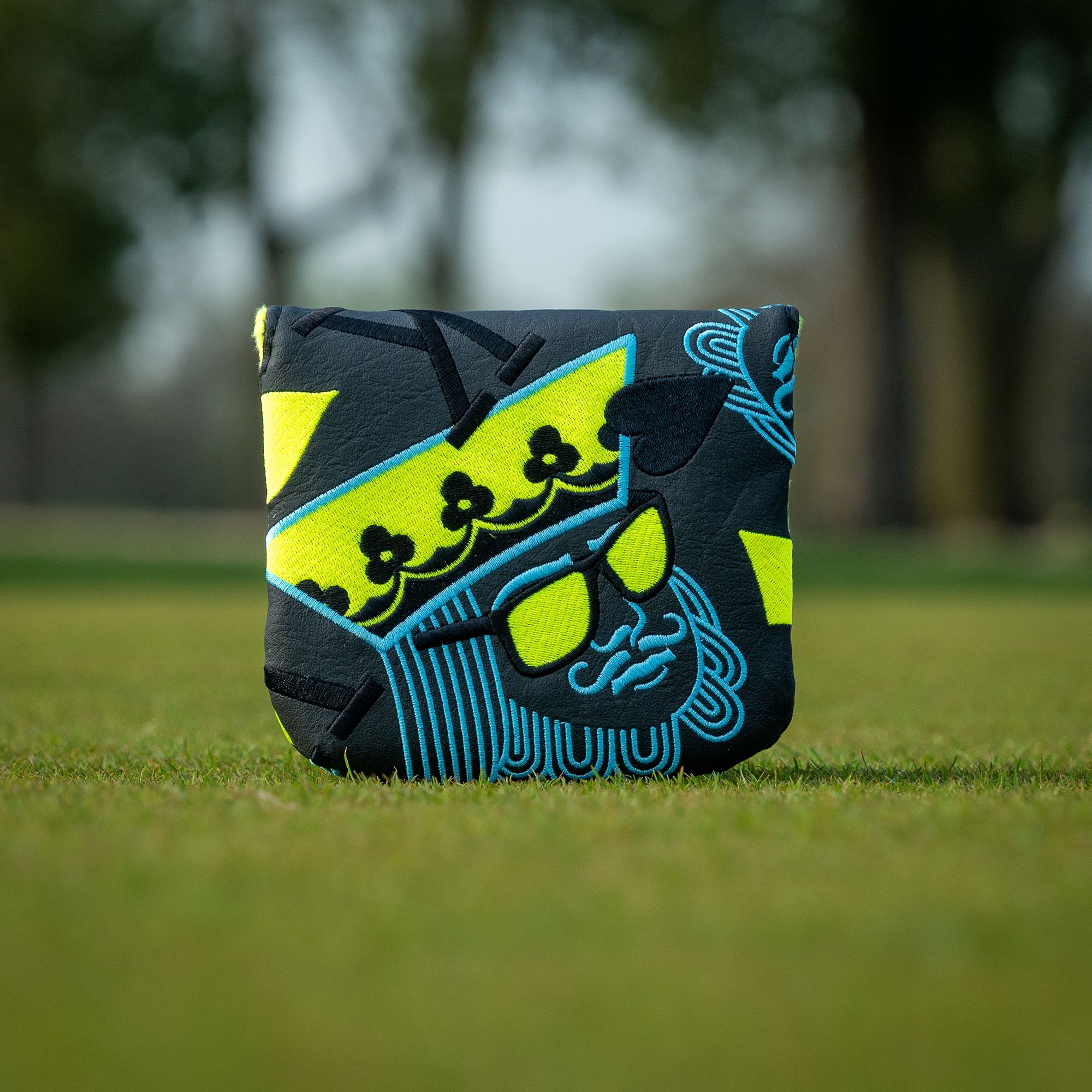 SWAG Poker King Large Center-Shaft Mallet Putter Headcover product image