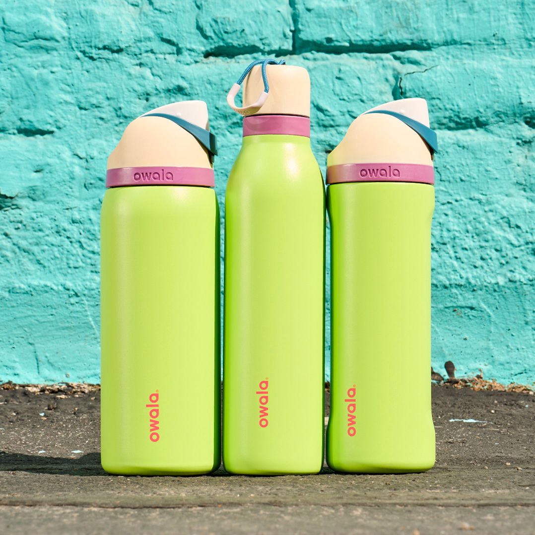 Owala 24 oz. FreeSip Stainless Steel Bottle with Twist Lid product image