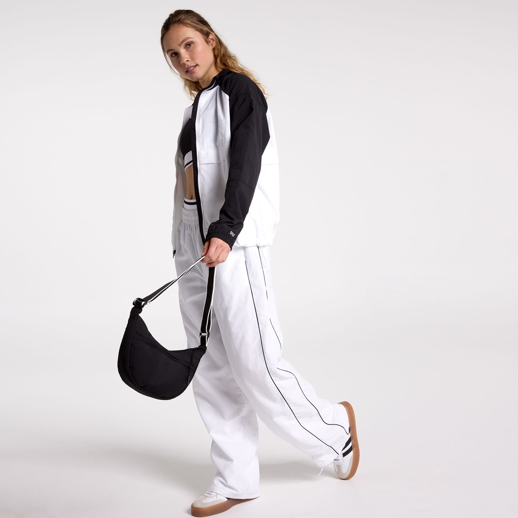 DSG Women's Crescent Bag product image