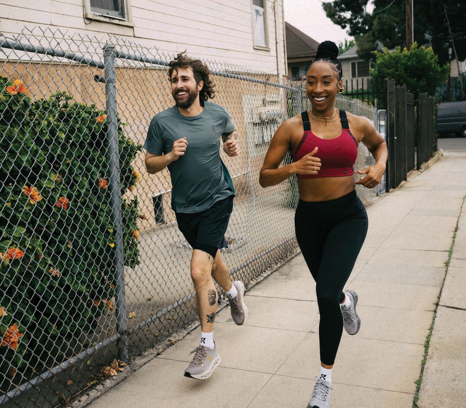 On Women's Performance Tights 7/8 product image