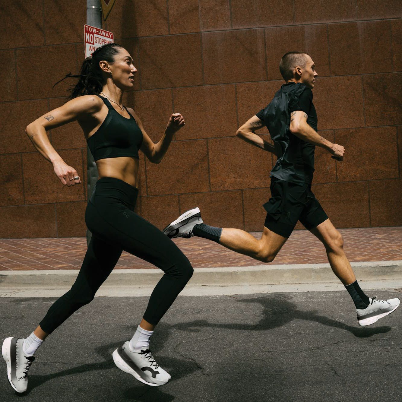 On Women's Performance Flex Bra product image