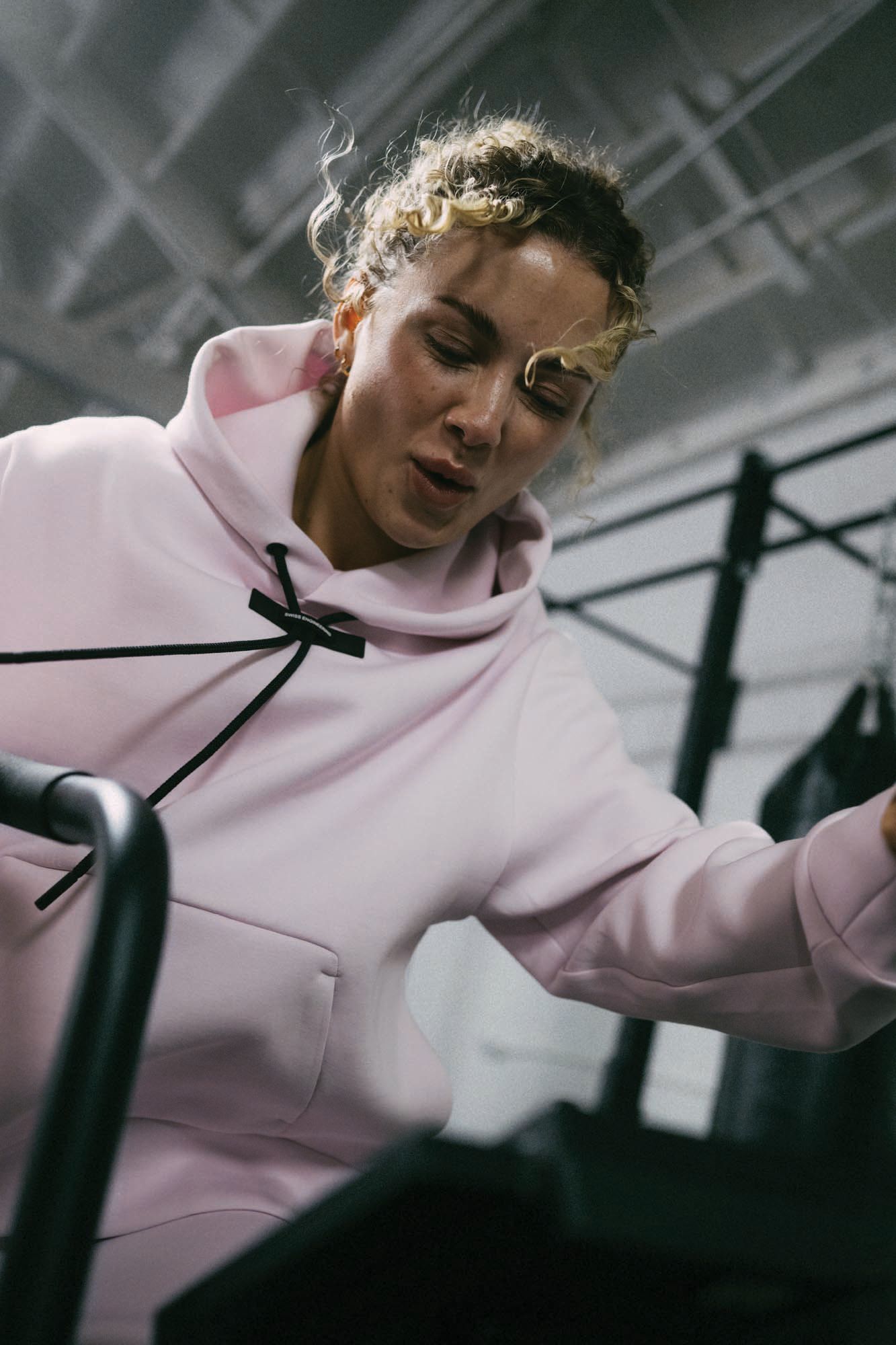 On Women's Focus Tech Hoodie product image