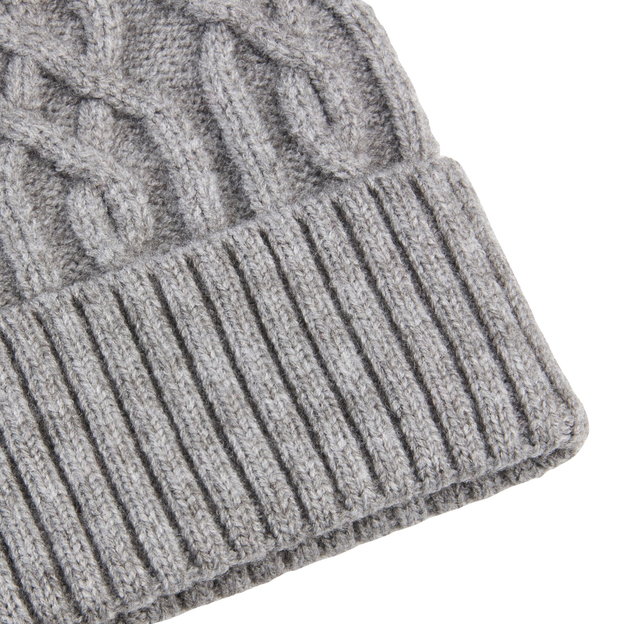 DICK's Sporting Goods Cozy Cable Knit Beanie product image
