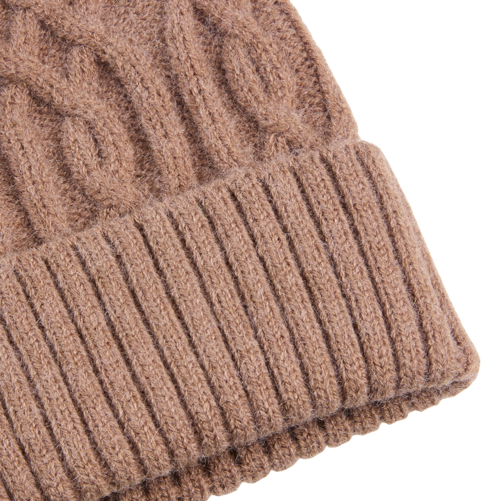 DICK's Sporting Goods Cozy Cable Knit Beanie product image