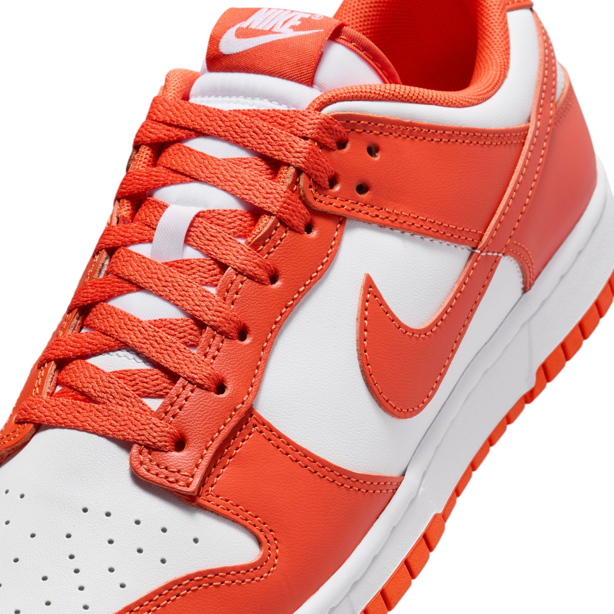 Nike Men's Dunk Low Shoes product image