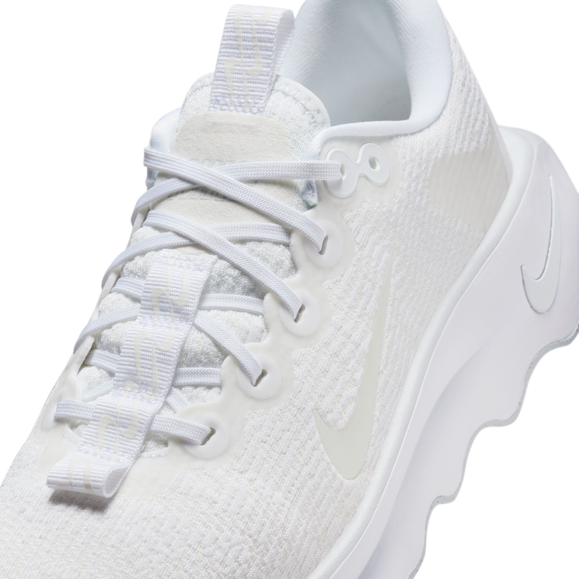 Nike Women's Motiva Walking Shoes product image