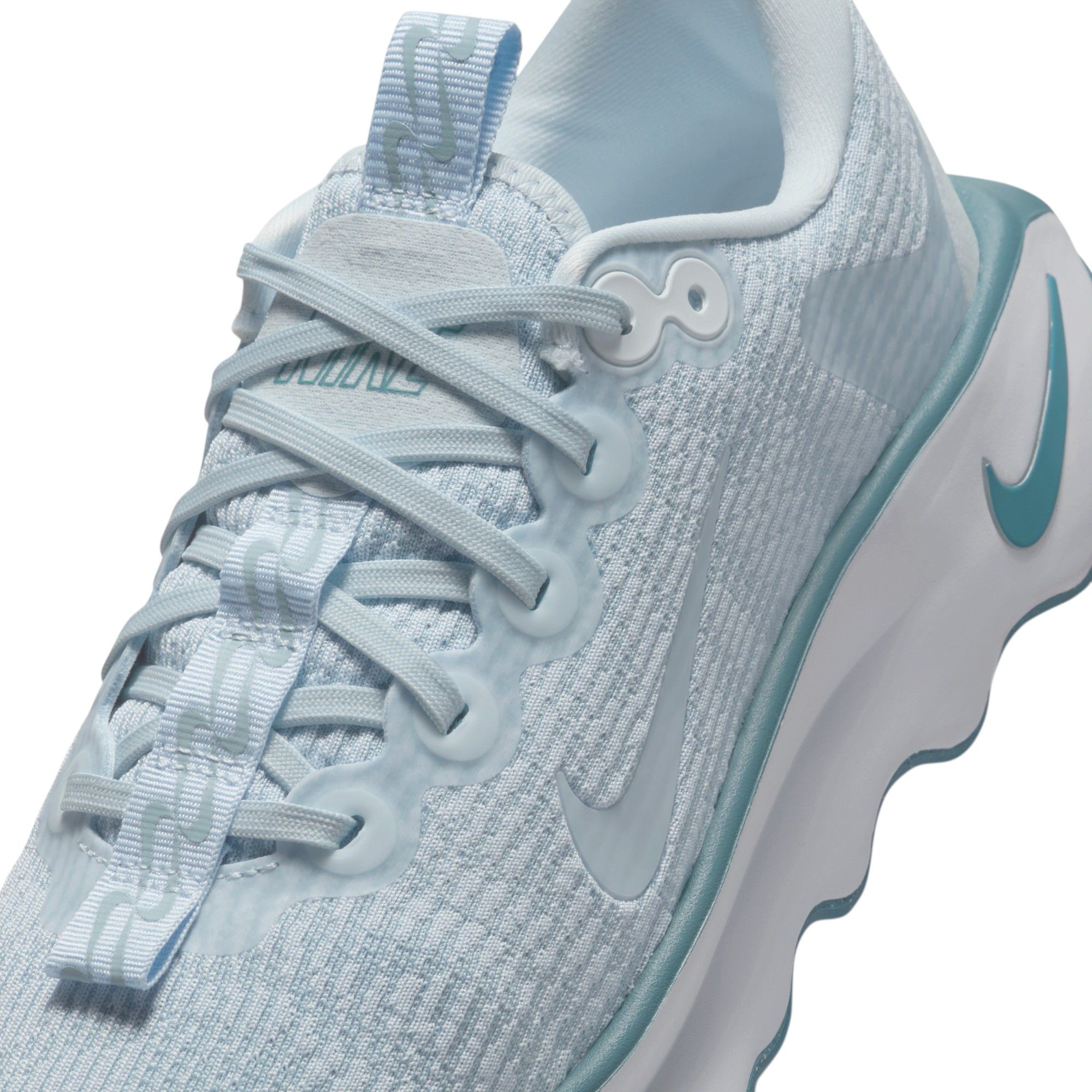 Nike Women's Motiva Walking Shoes product image
