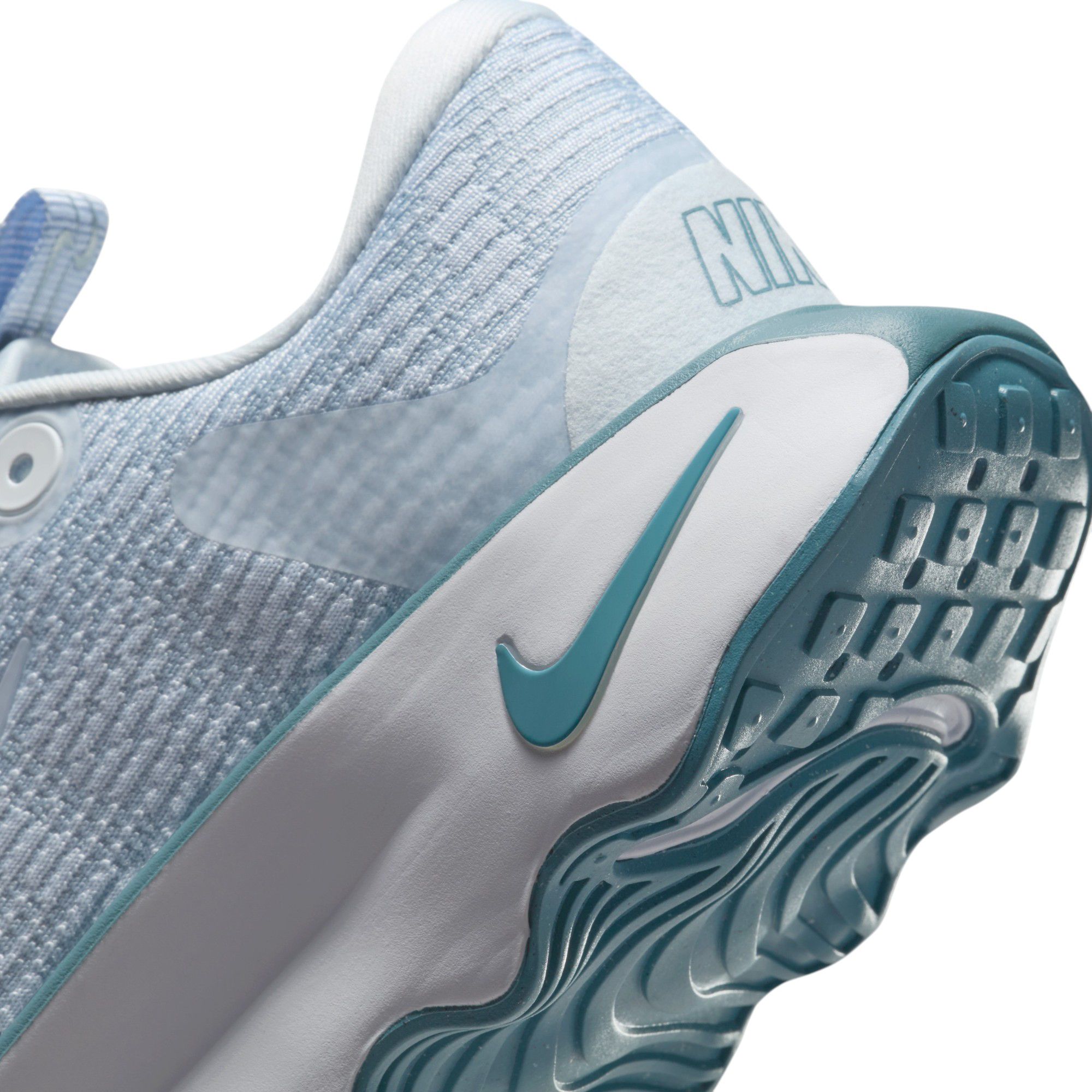 Nike Women's Motiva Walking Shoes product image