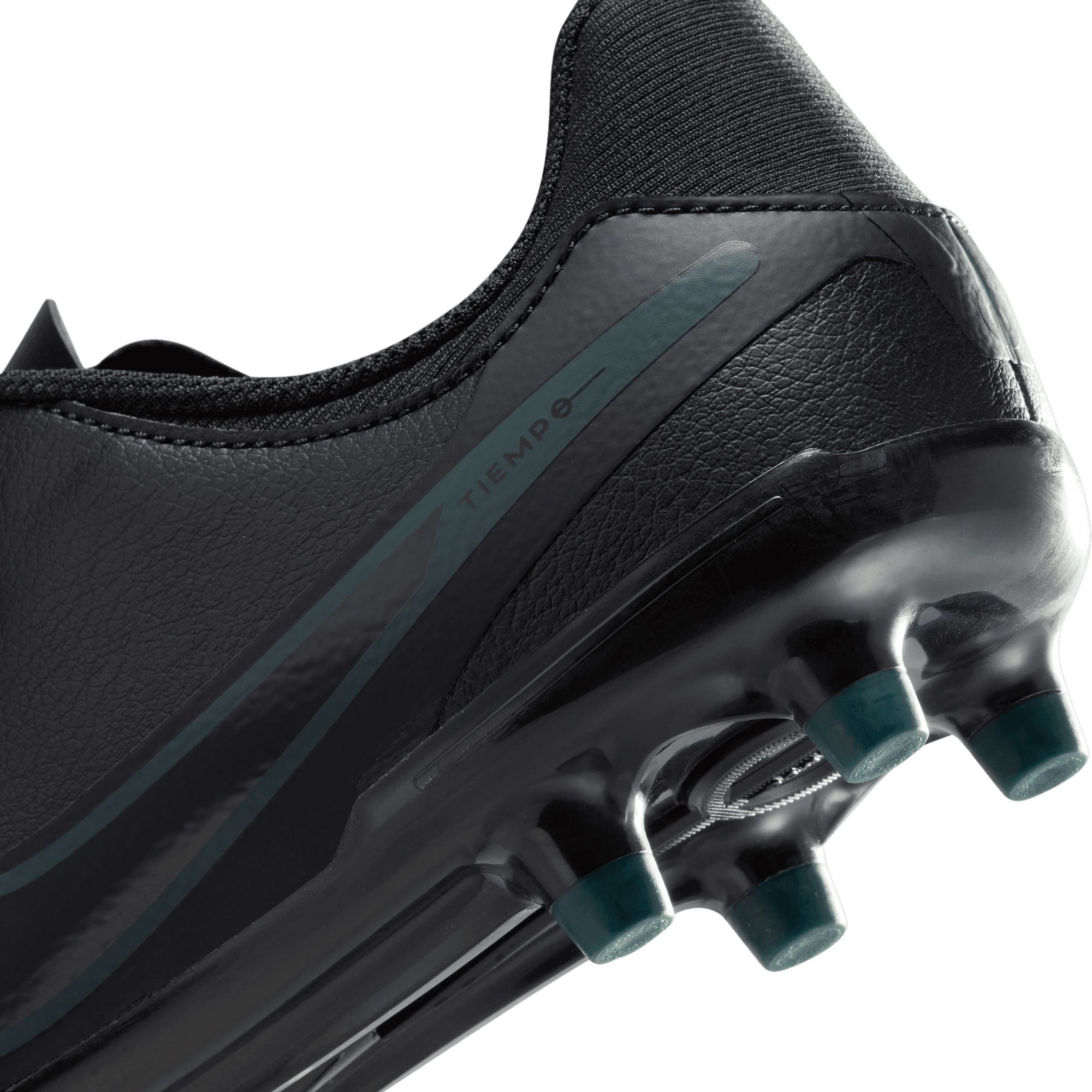 Nike Kids' Tiempo Legend 10 Academy FG/MG Soccer Cleats product image