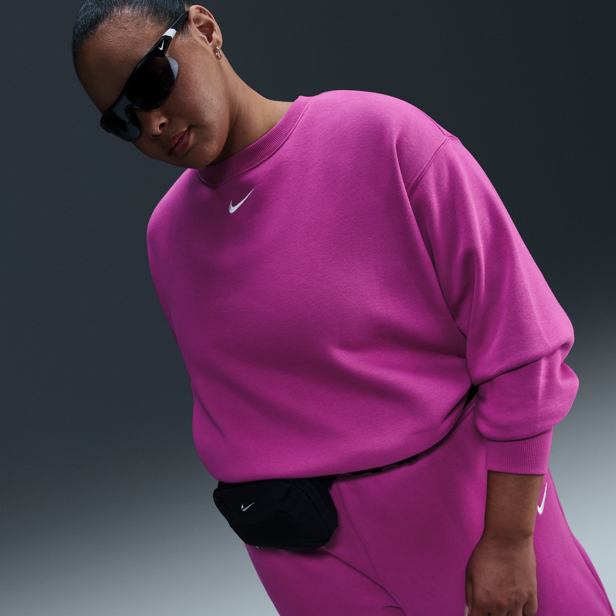Nike Women's Sportswear Phoenix Fleece Oversized Crewneck Sweatshirt (Plus Size) product image