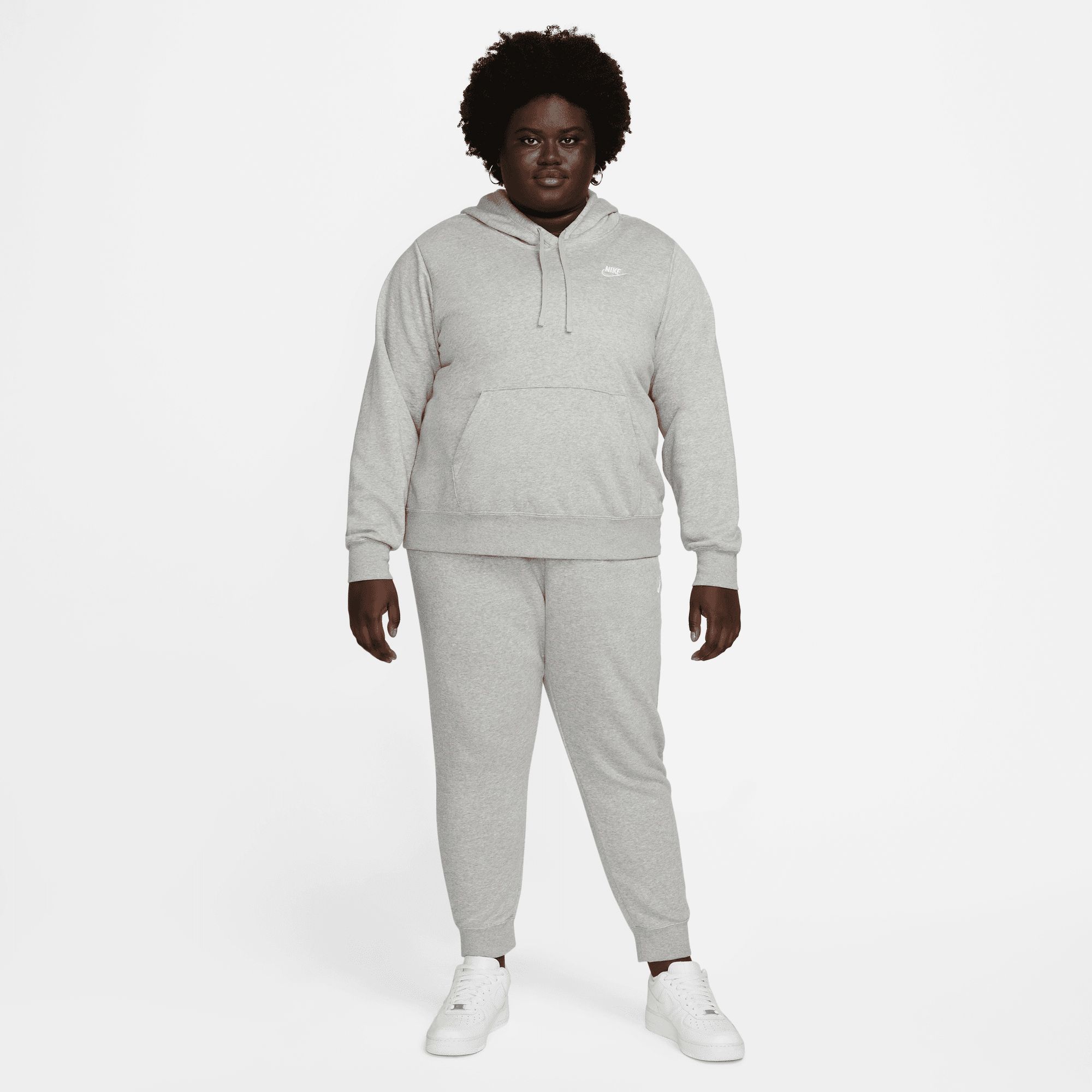 Nike Sportswear Women's Club Fleece Mid-Rise Joggers (Plus Size) product image