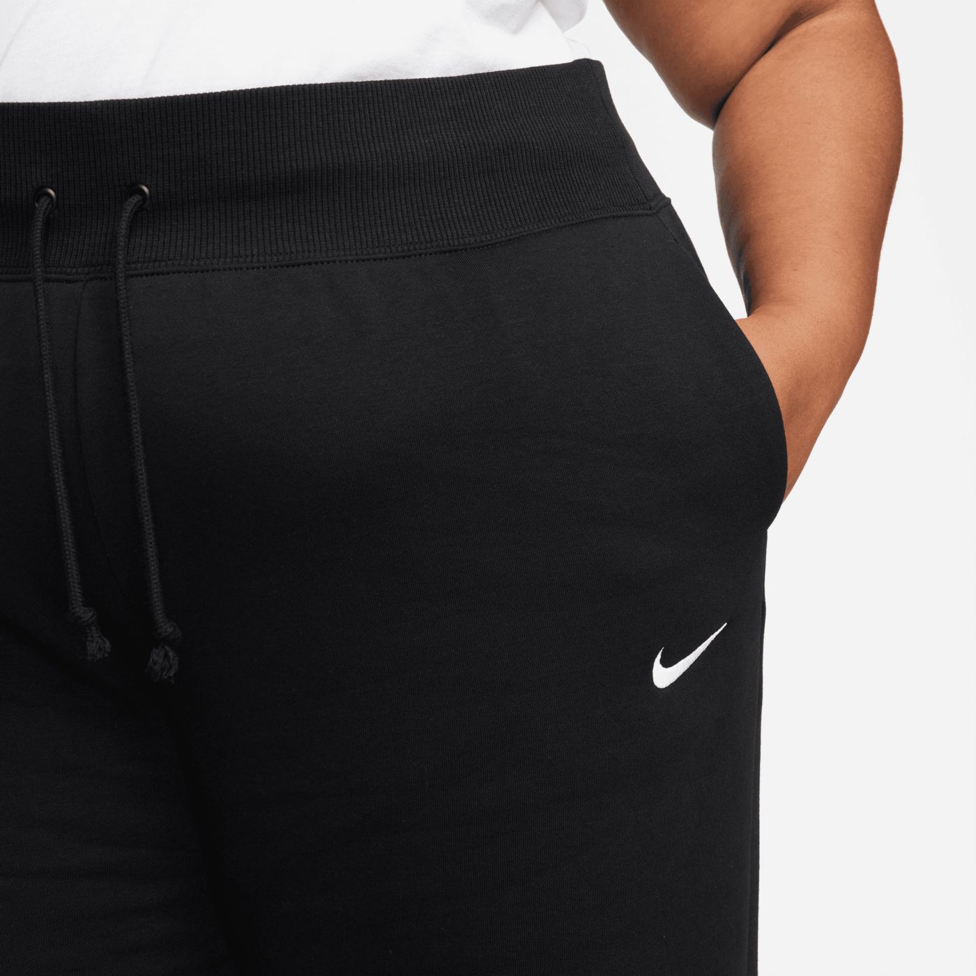 Nike Women s Sportswear Plus Size Phoenix Fleece Wide Leg Pants Dick s Sporting Goods