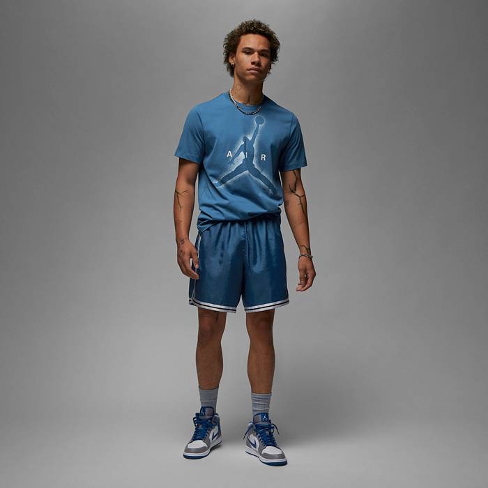mest kontrollere Adskille Jordan Men's Dri-FIT Sport Men's Short-Sleeve Crewneck T-Shirt | Dick's  Sporting Goods