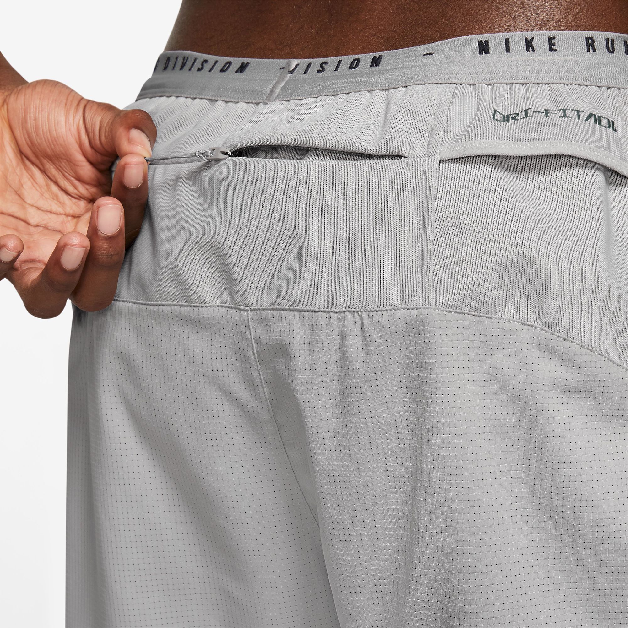 Nike Men's Dri-FIT ADV Run Division 4" Running Shorts