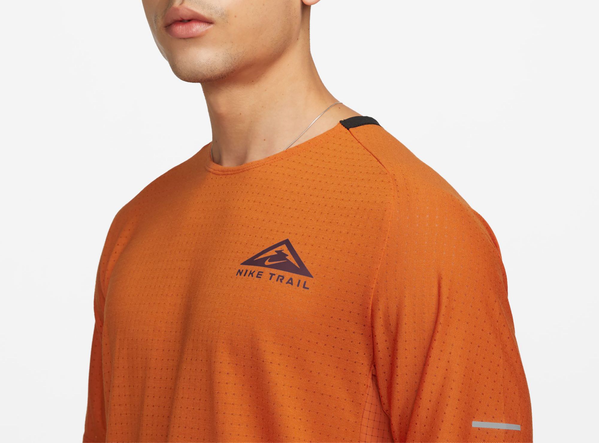 Nike Men's Dri-FIT Trail Solar Chase Short-Sleeve Trail Running T-Shirt product image