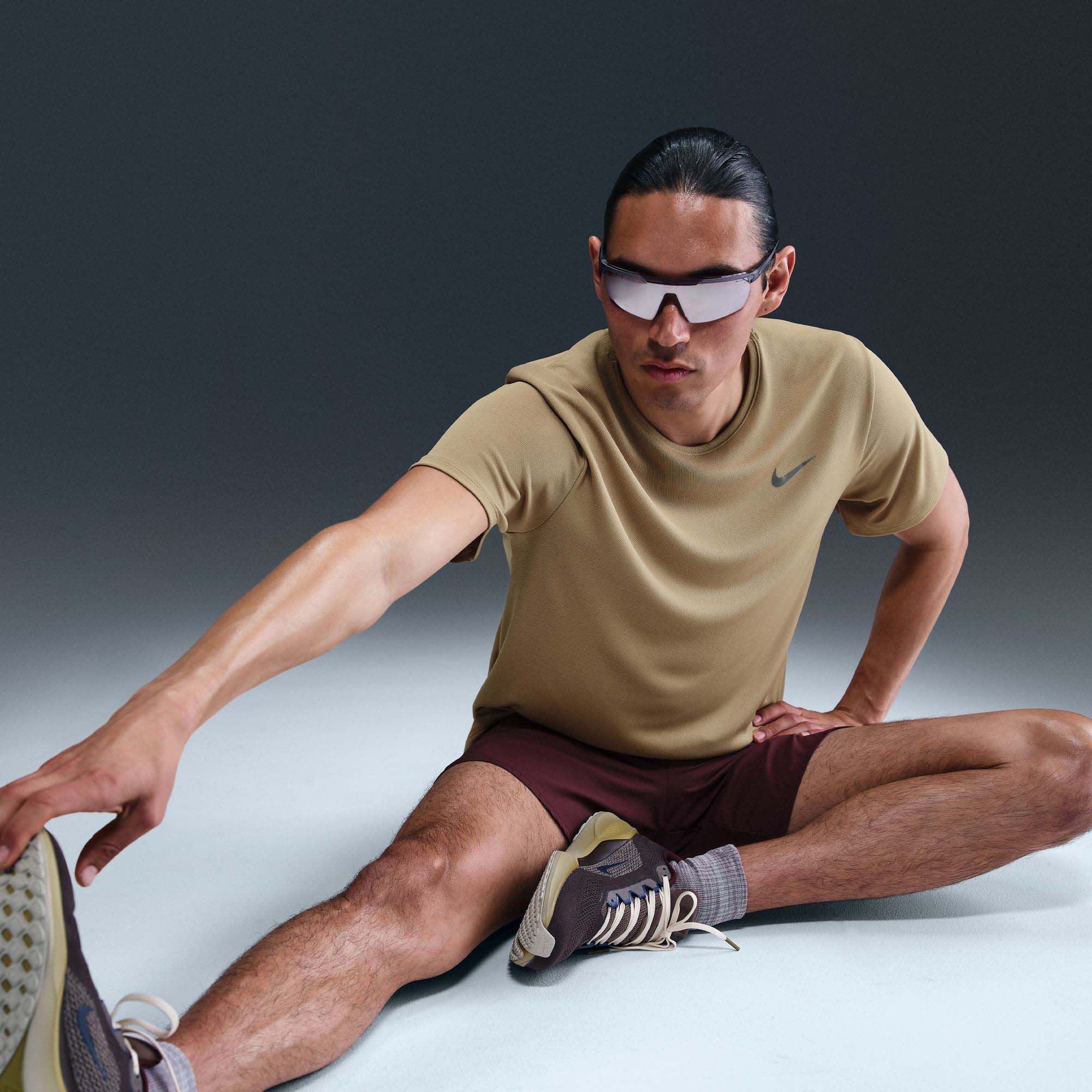 Nike Men's Dri-FIT UV Miler Running T-Shirt product image