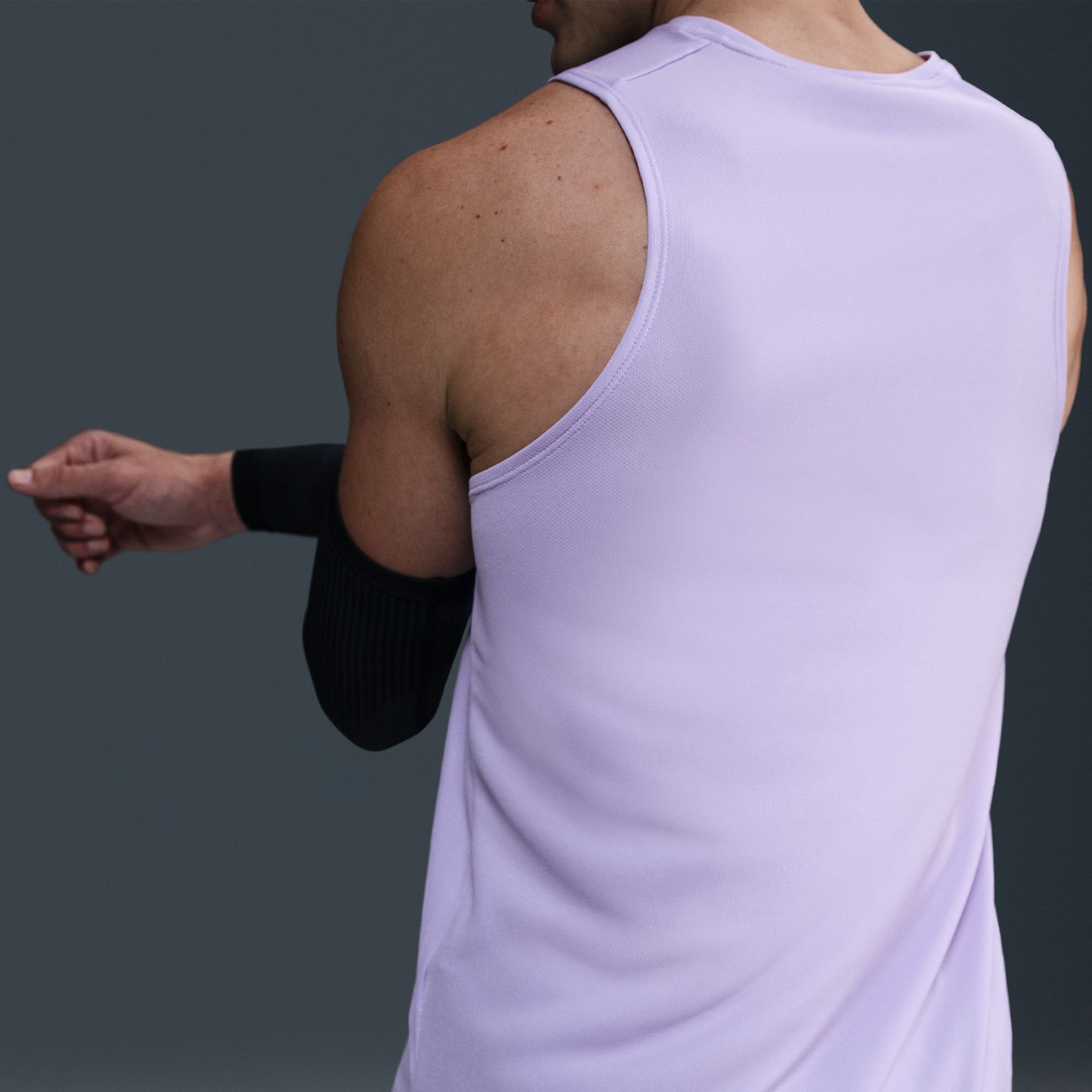 Nike Men's Dri-FIT Miler Running Tank Top product image