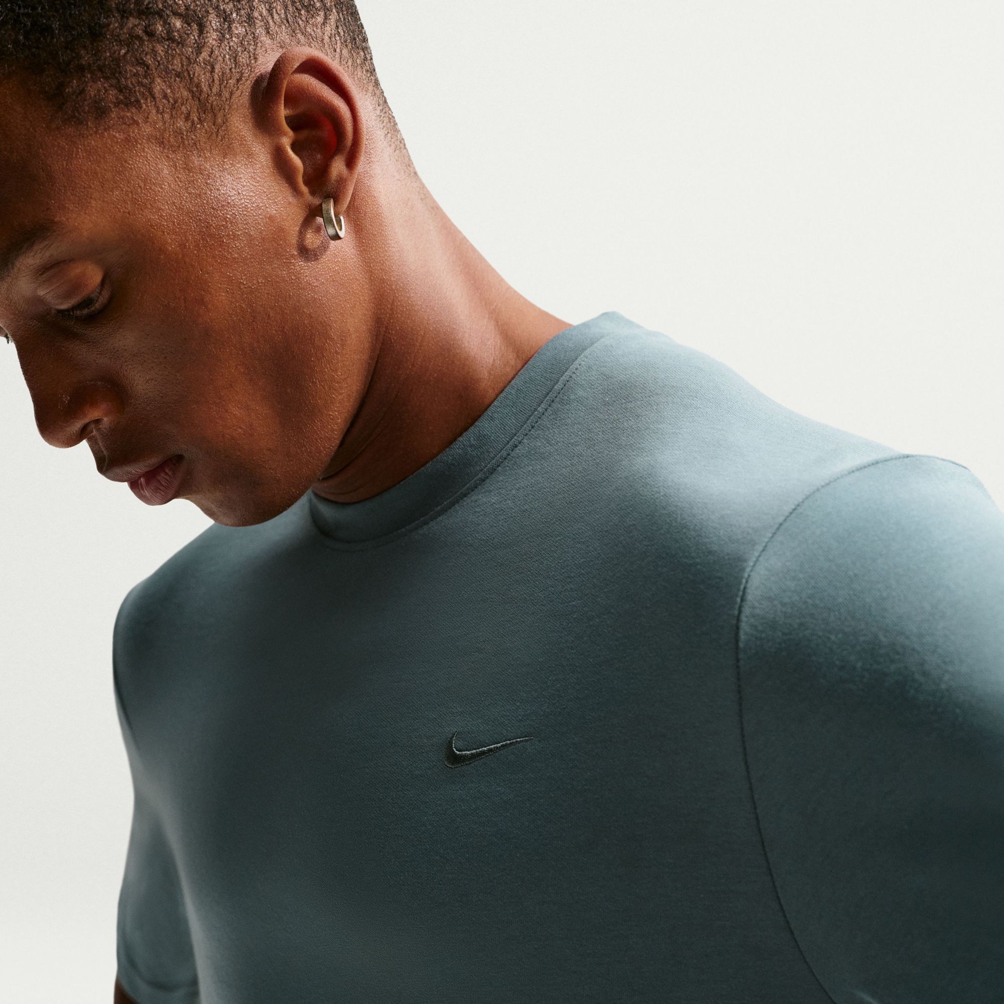 Nike Men's Dri-FIT Primary Training T-Shirt product image