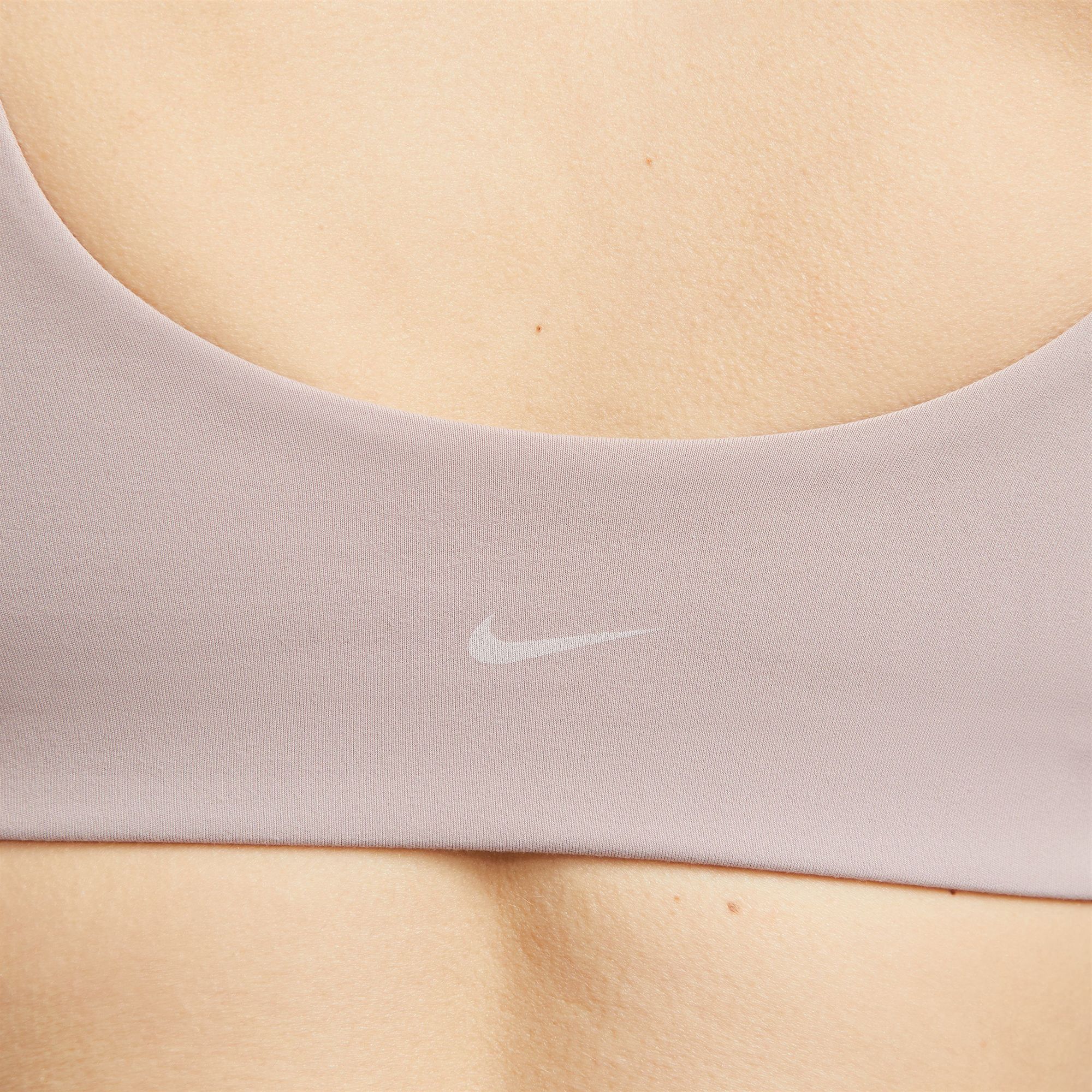 Dick's Sporting Goods Nike Women's Alate All U Light-Support Lightly Lined  U-Neck Sports Bra