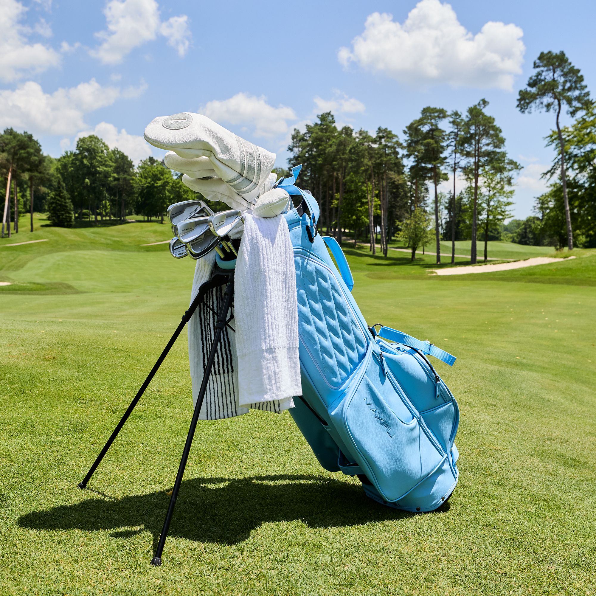 Devant Caddy Towel - 22"x44" product image