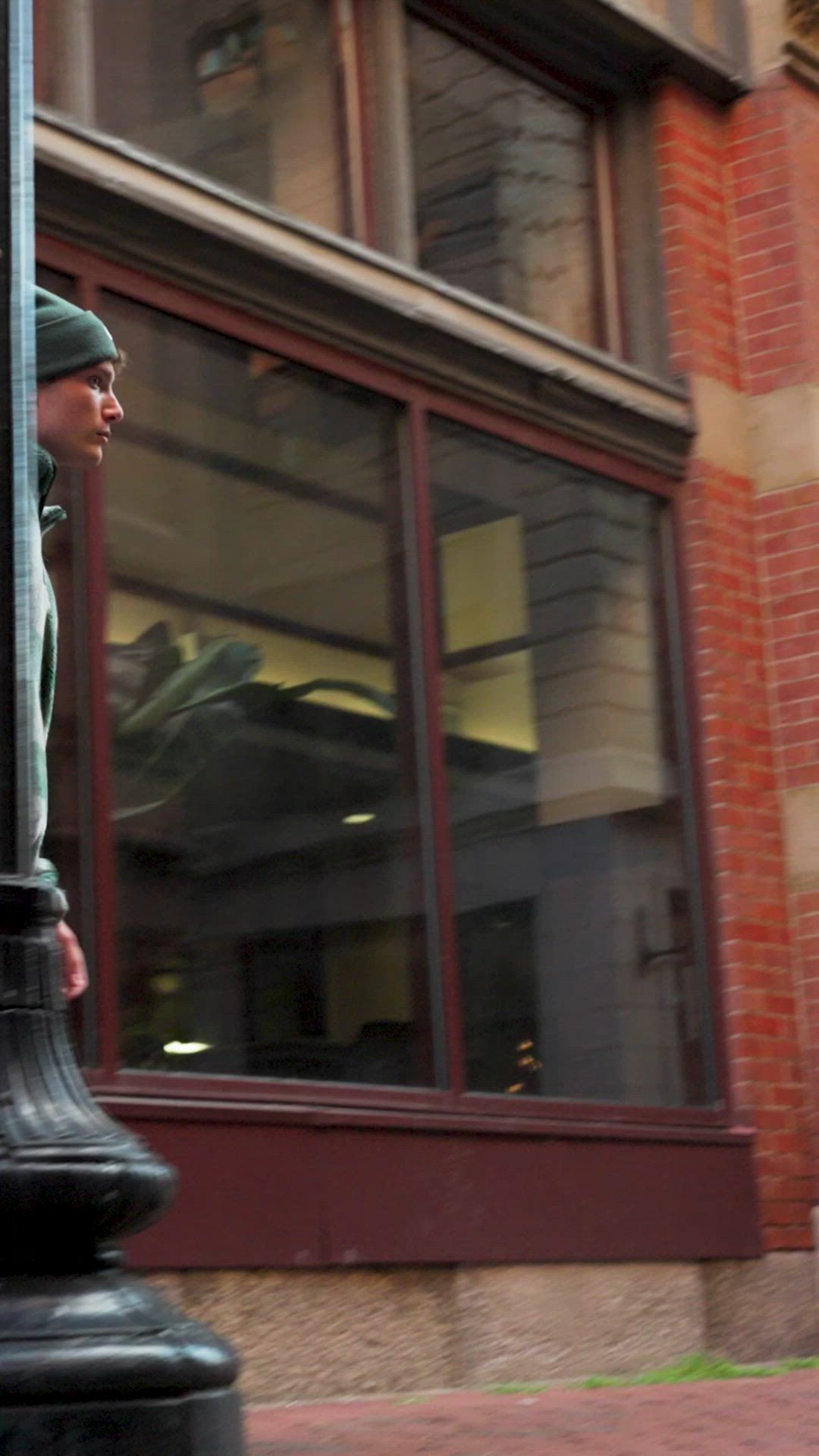 Nike Men's Club Woven Tapered Leg Pants product