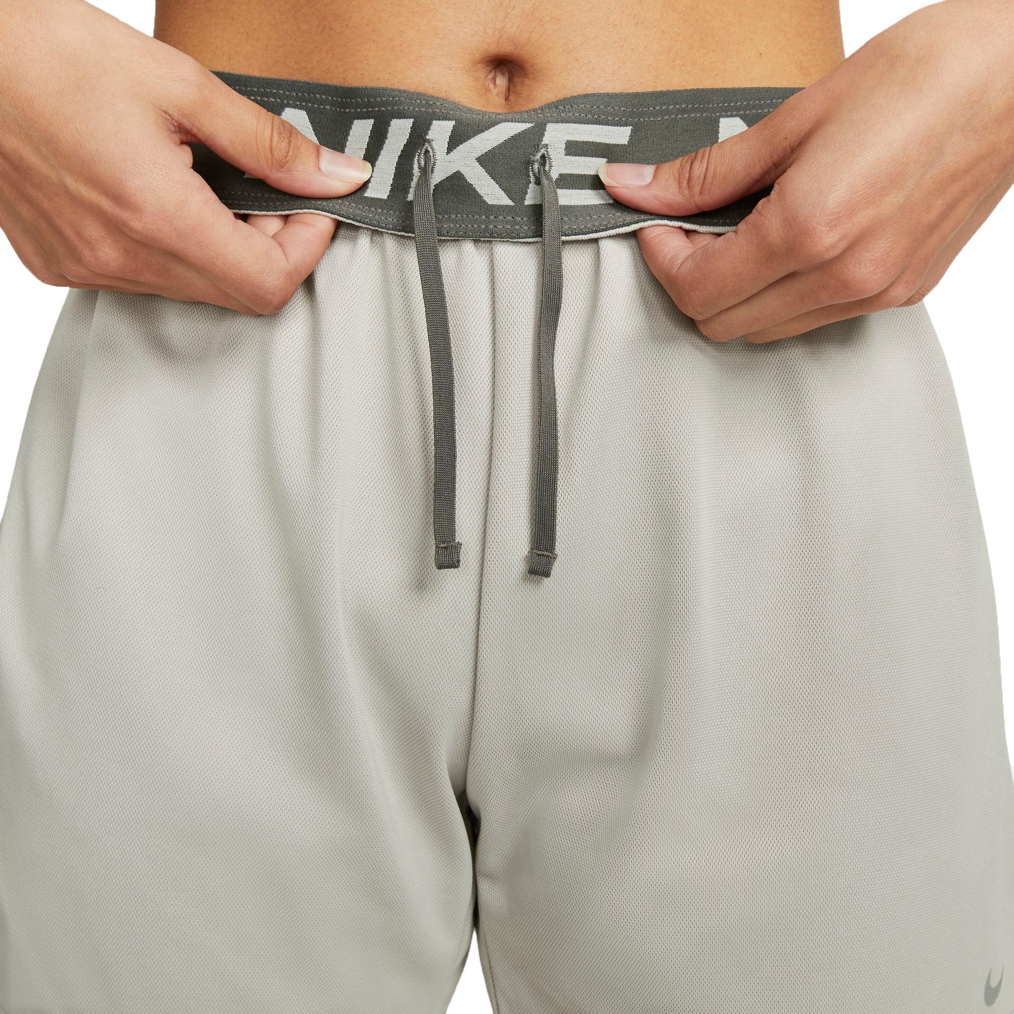 Nike Women's Attack Dri-FIT Fitness Mid-Rise 5" Unlined Shorts product image