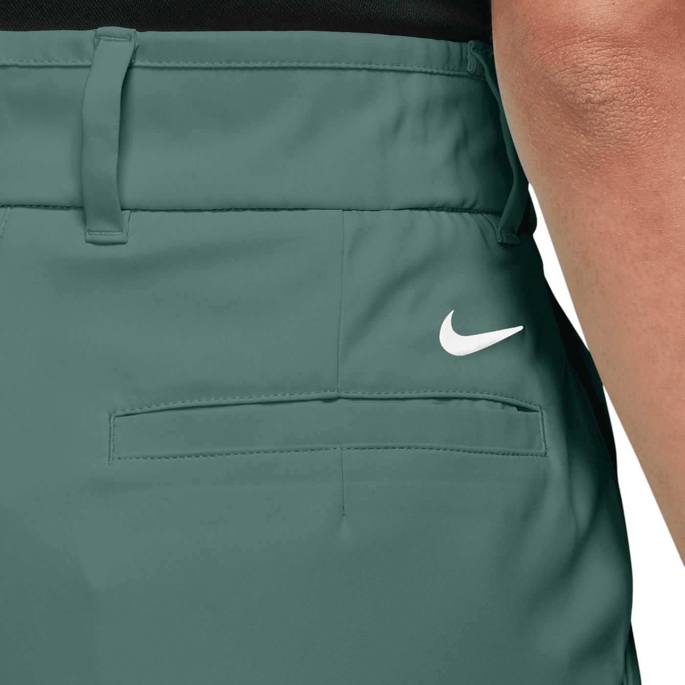 Nike Women s Dri FIT Victory 5 Golf Shorts