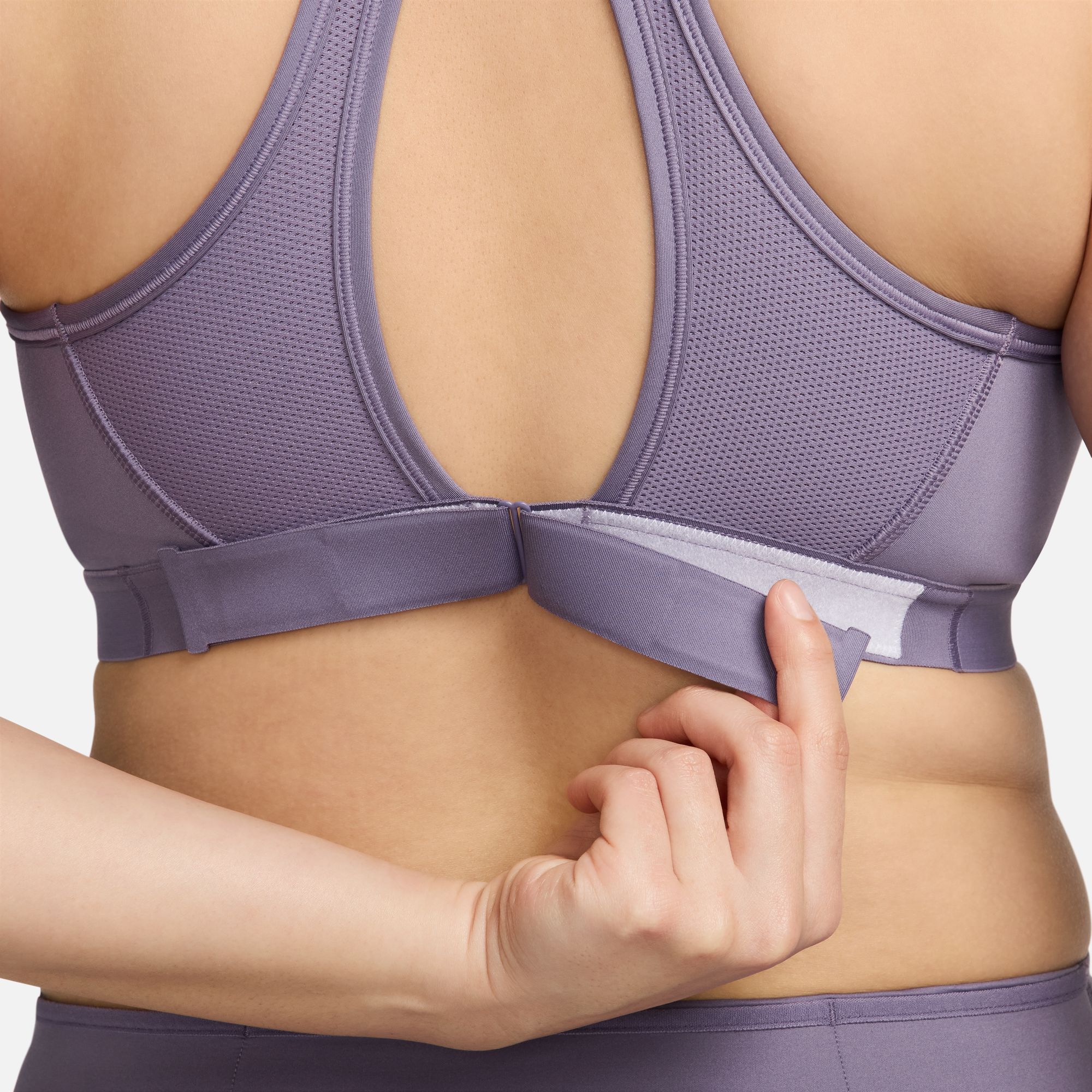 Nike Women's Swoosh High Support Non-Padded Adjustable Sports Bra product image